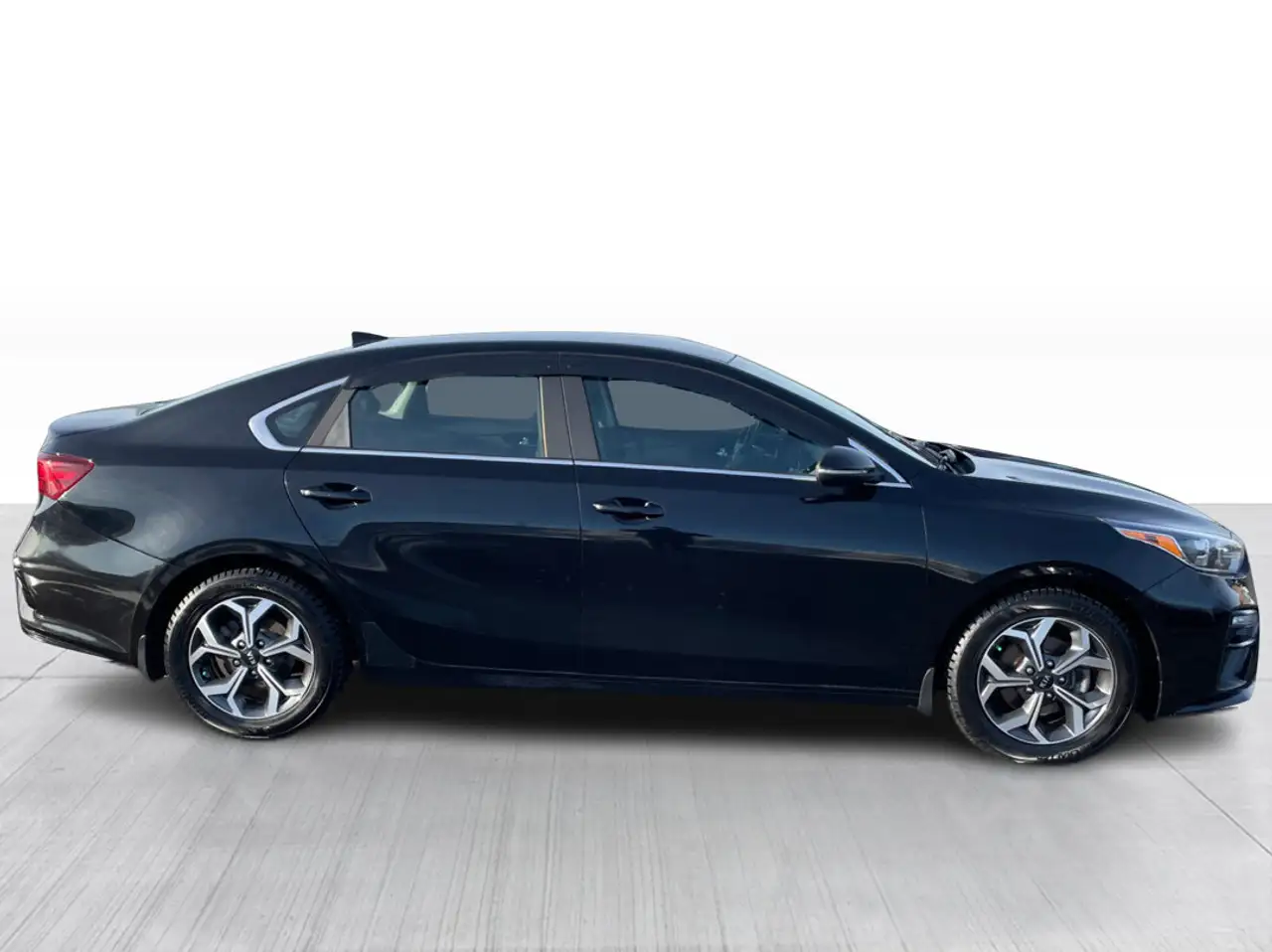 Kia Forte снимка Kia Forte