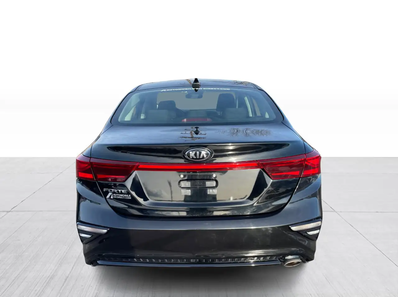 Kia Forte снимка Kia Forte