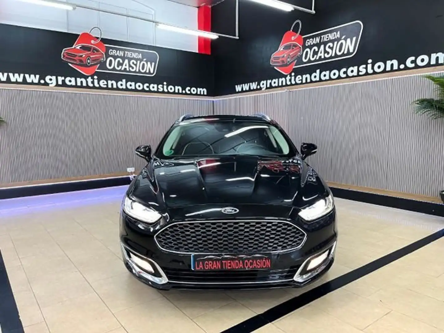 Ford Mondeo Vignale SB 2.0TDCI Bi-turbo Aut. Negro - 2