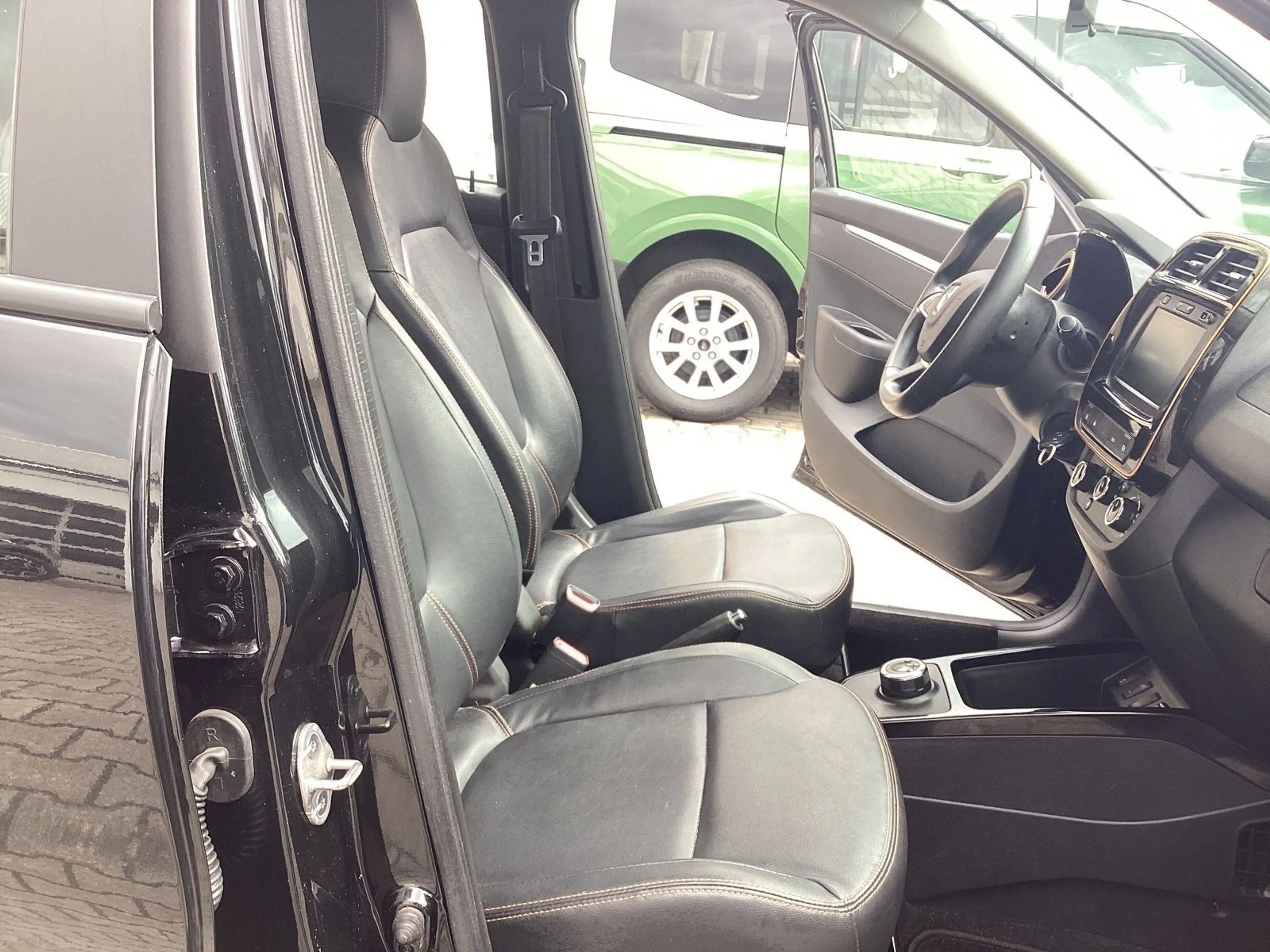 Dacia Spring Electric Comfort Plus — photo 12