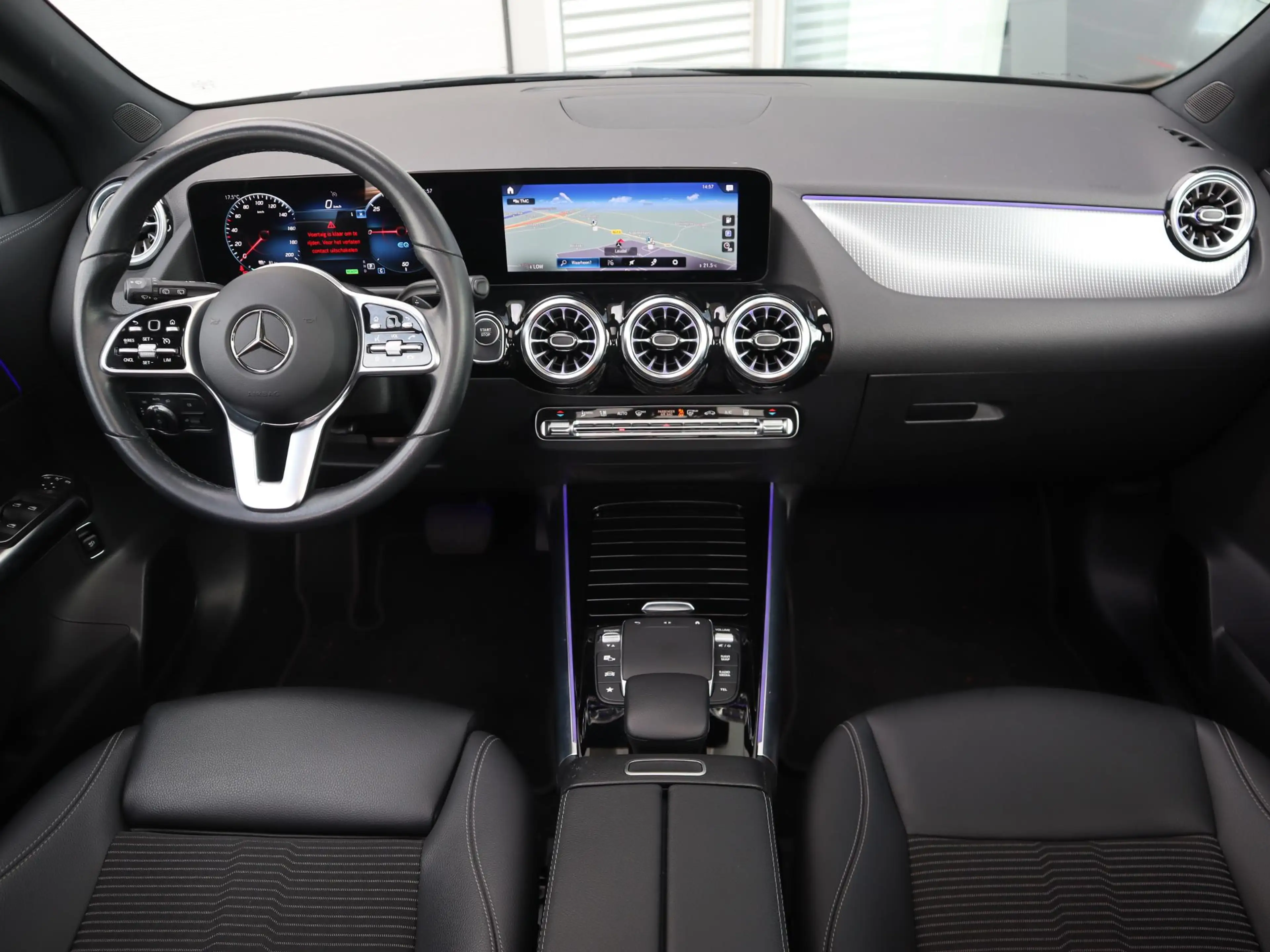 Mercedes-Benz EQA 250 Business Solution Luxury 67 kWh l Keyless l Achter — photo 12