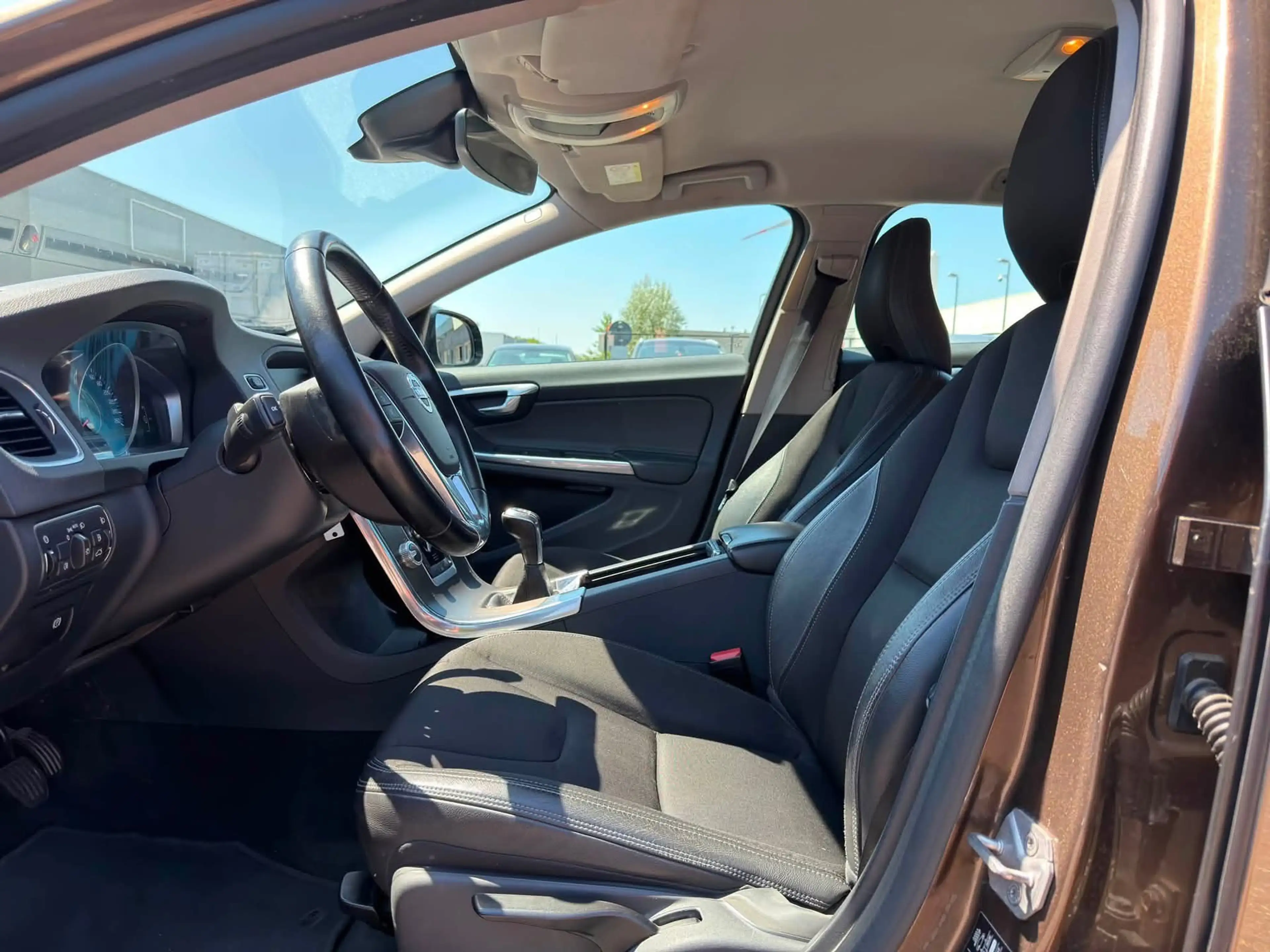 Volvo V60 Cross Country VOLVO V60 CROSS COUNTRY D3 2.0 DIESEL – 1e EIGENAAR – GARANTIE — photo 14