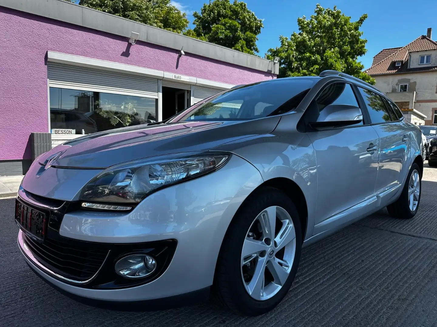 Renault Megane III Grandtour Dynamique "HU/AU NEU" Grijs - 1