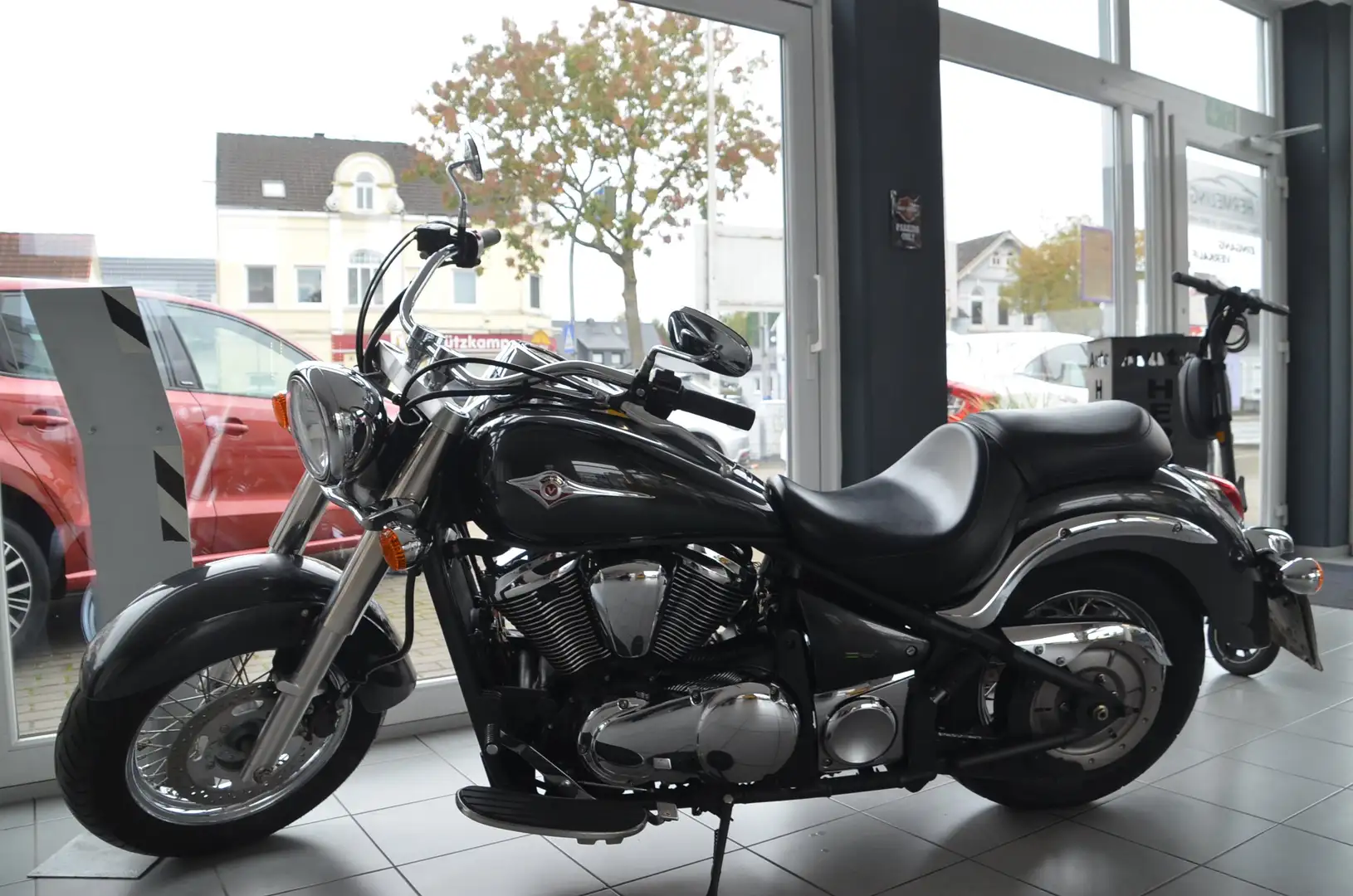 Kawasaki VN 900 B Vulcan Negro - 2