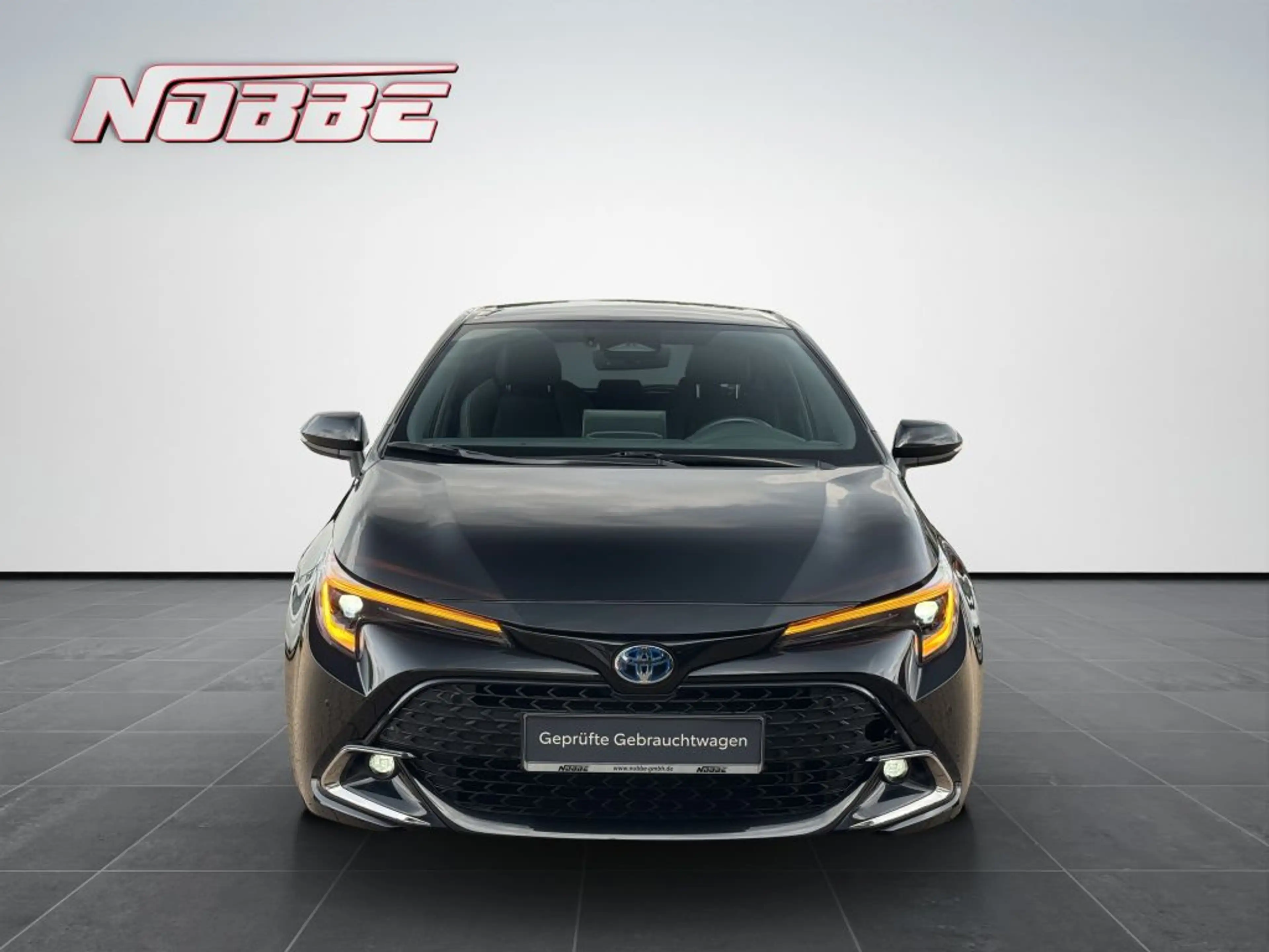 Toyota Corolla 2.0 Hybrid Team Deutschland — photo 8