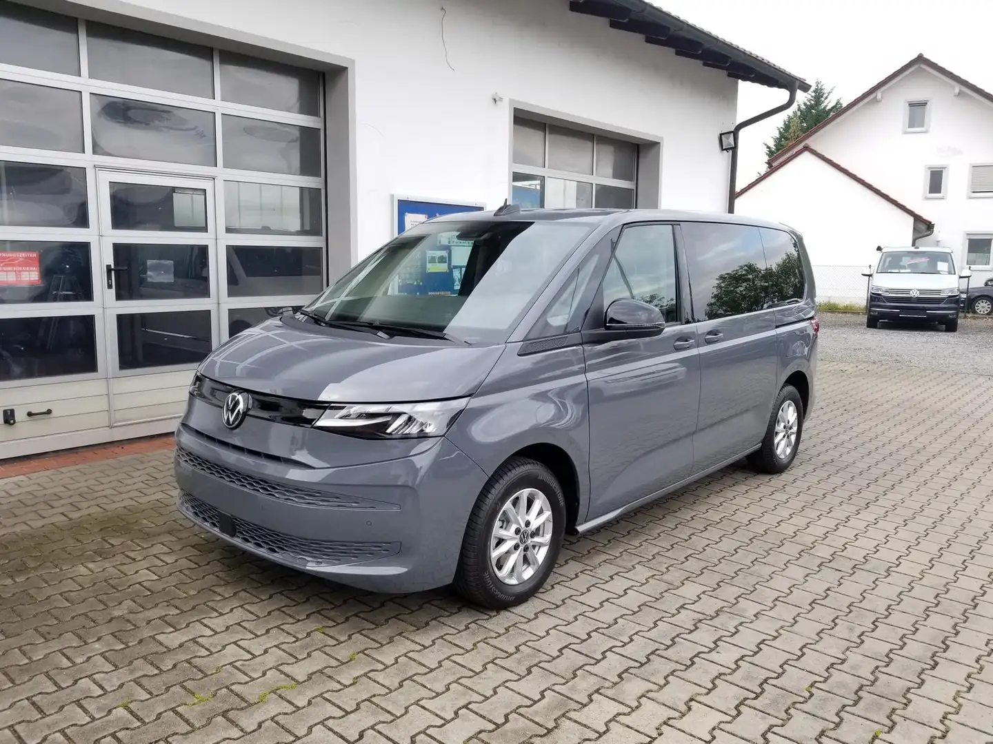 Volkswagen T7 Multivan Style 2.0 TDI DSG - 5 Jahre Garantie Gris - 2