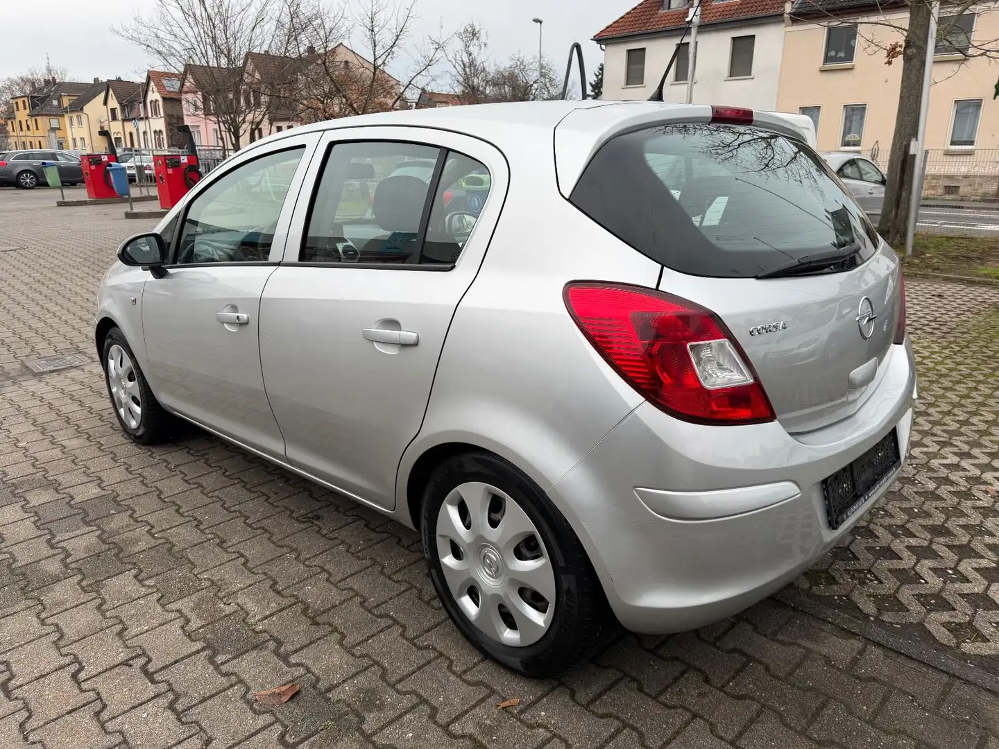 Opel Corsa D 1.2 Edition 2.HD HU Neu Zilver - 1