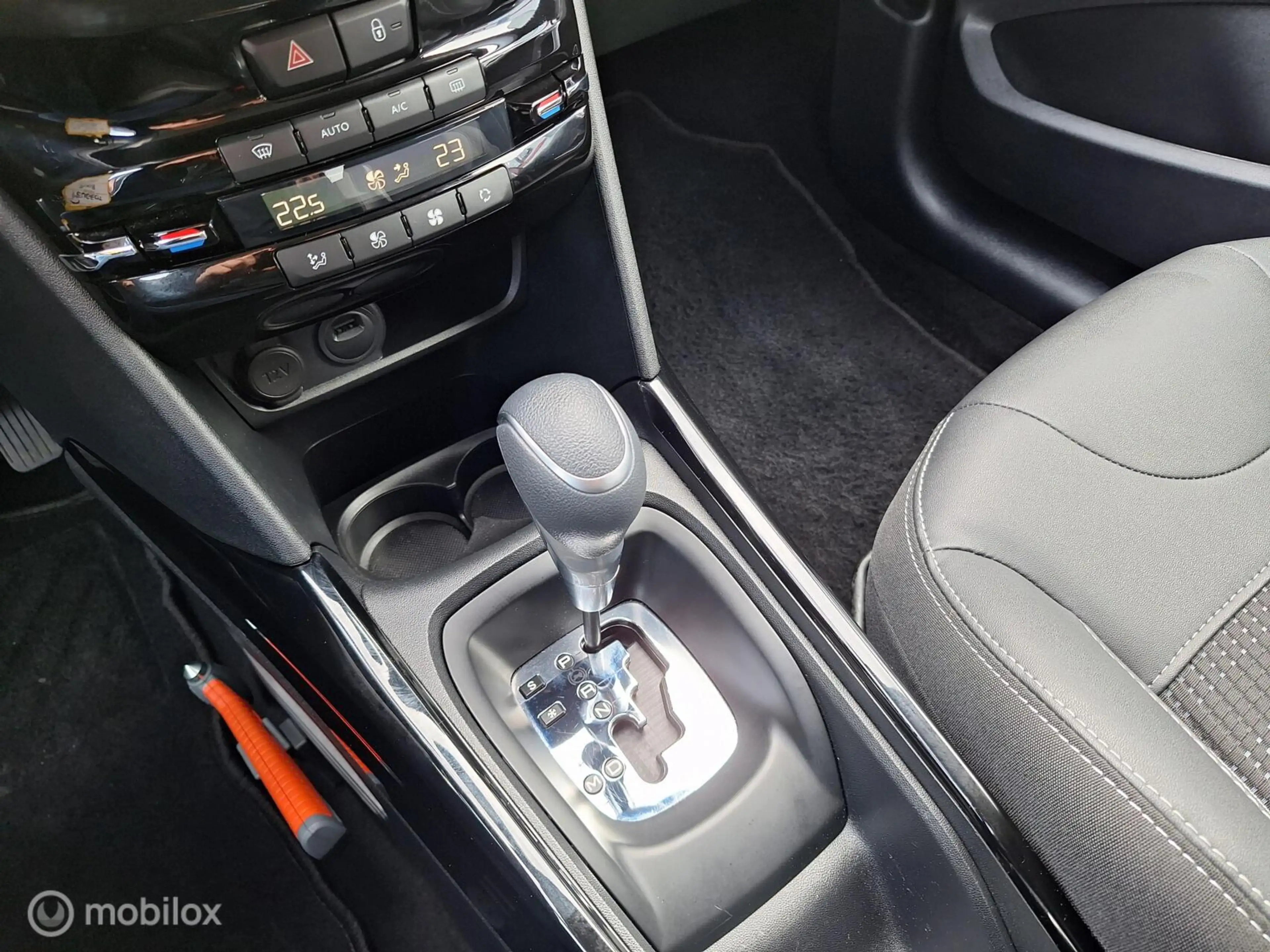 Peugeot 2008 1.2 PURETECH ALLURE AUTOMAAT • 1e Eigenaar • — photo 25