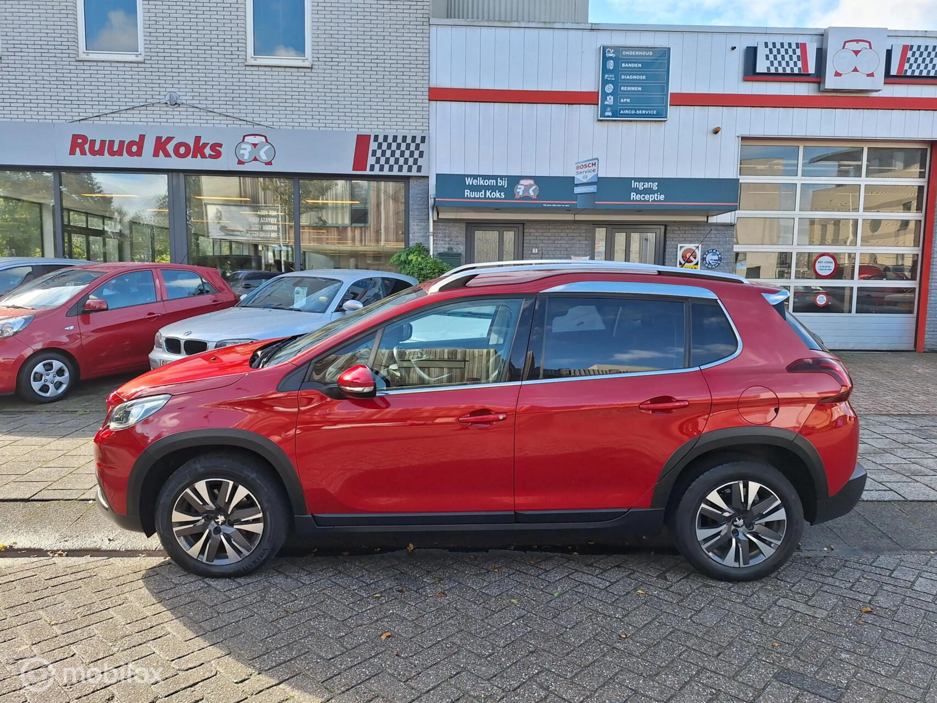 Peugeot 2008 1.2 PURETECH ALLURE AUTOMAAT • 1e Eigenaar • — photo 2