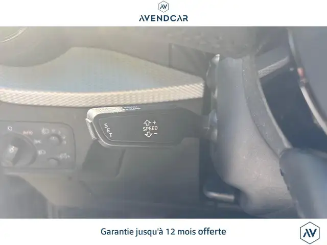 Audi Q2 view 30