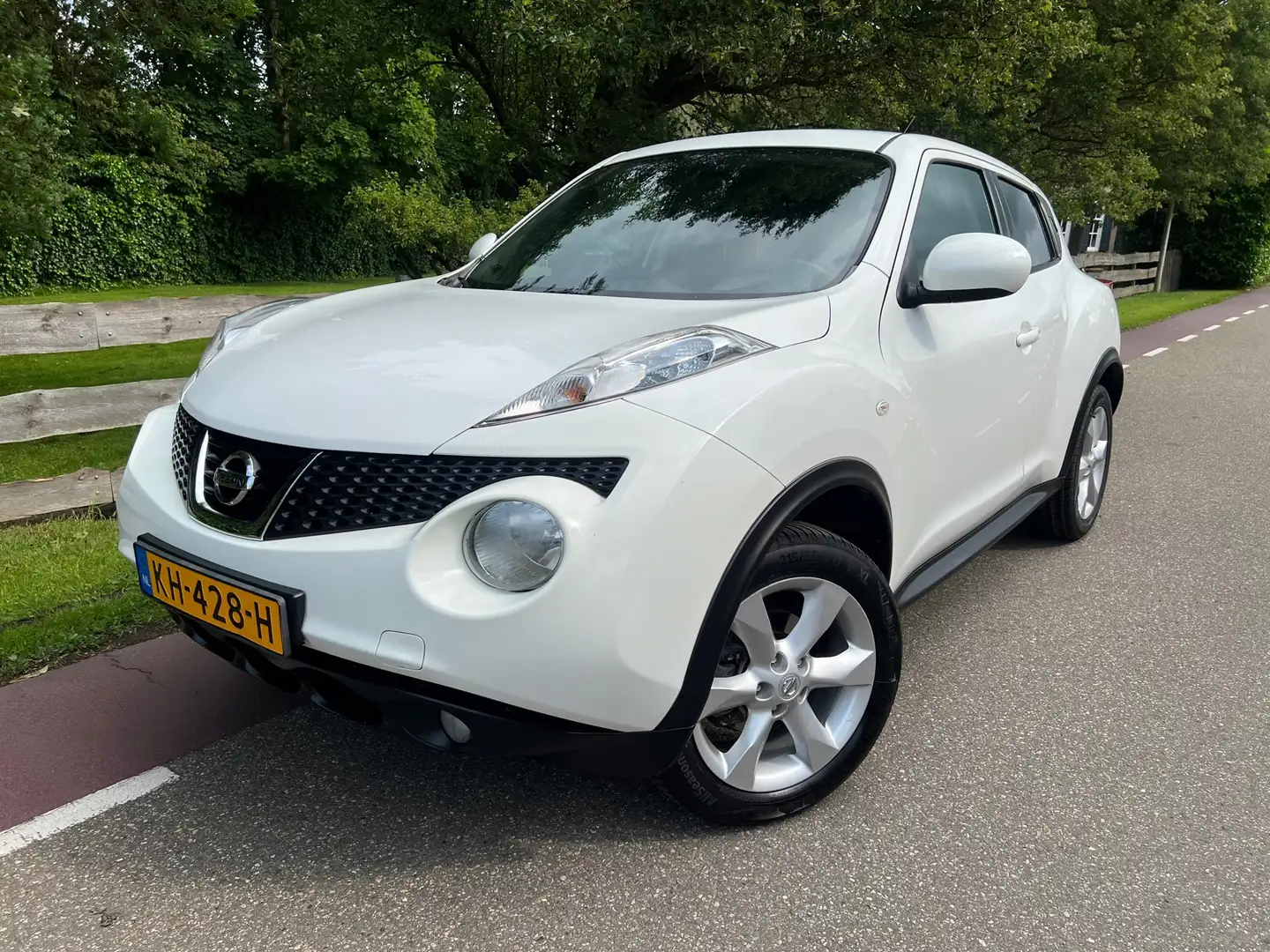 Nissan Juke 1.6 Acenta Camera Trekhaak Clima Weiß - 1