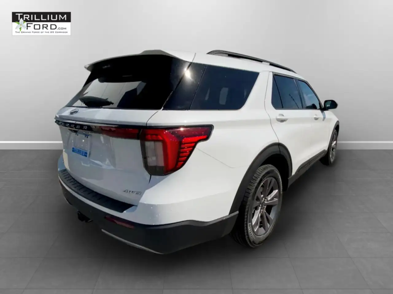 Ford Explorer photo Ford Explorer