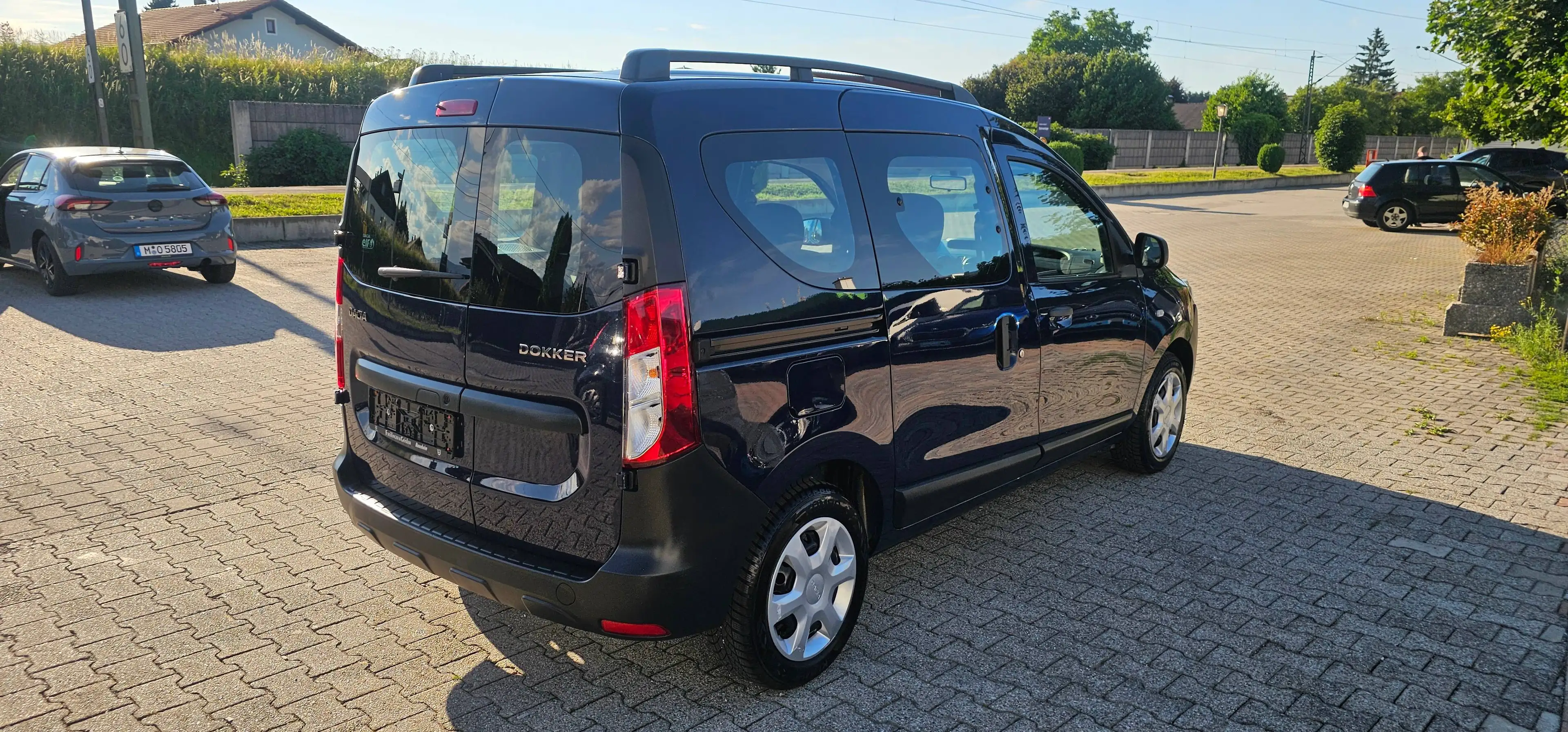 Dacia Dokker Dokker*1.6*SCe*100*Essential*2.Hand*Klima*MFL*Bluetooth*5-Sitze*HU&Service*Neu* — photo 9