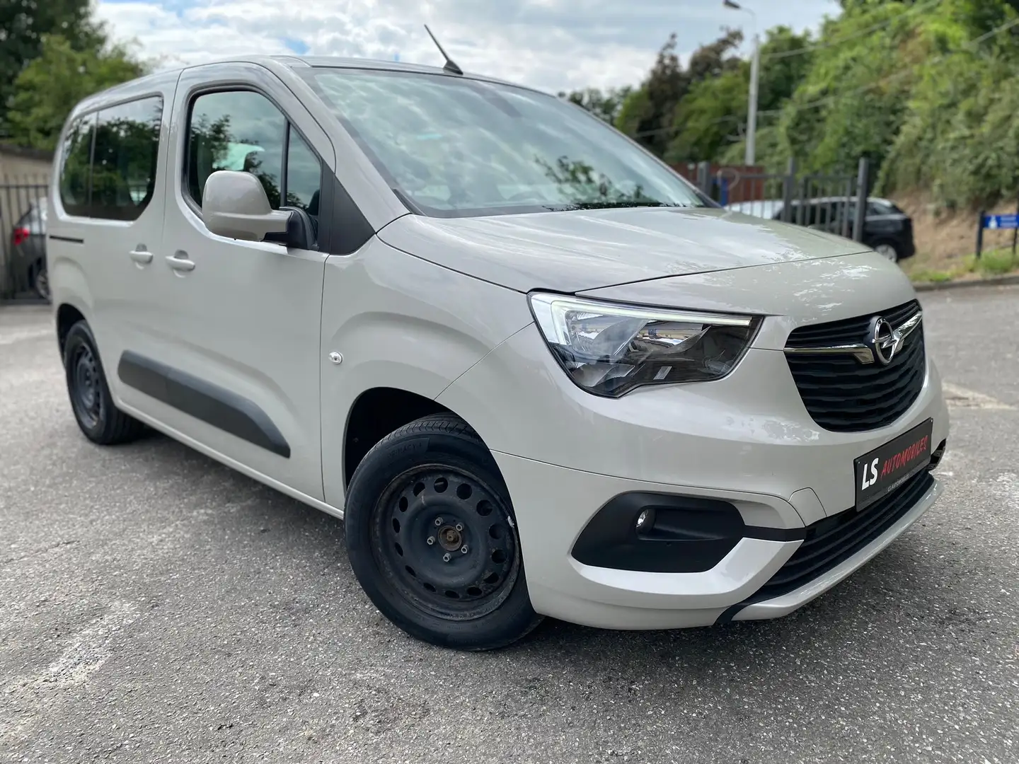 Opel Combo Life 1.5d*BoiteAuto*Airco*Cruise*Euro6d Beige - 1