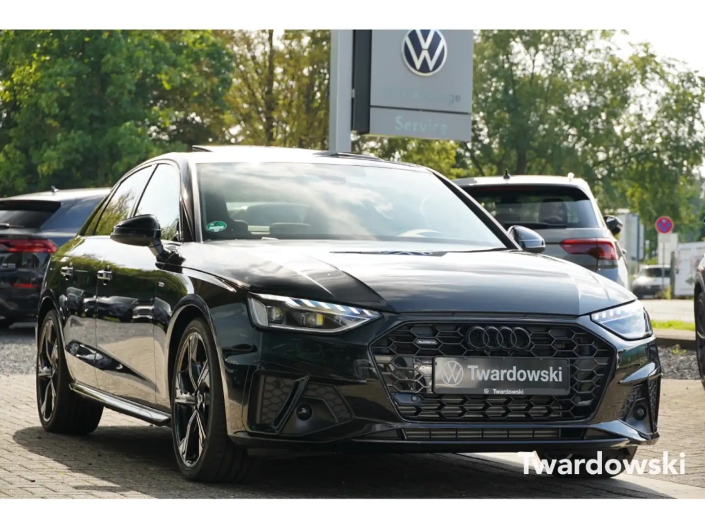 Audi A4 40 TDI S-Line Business B&O Massage AHK HUD Schwarz - 1