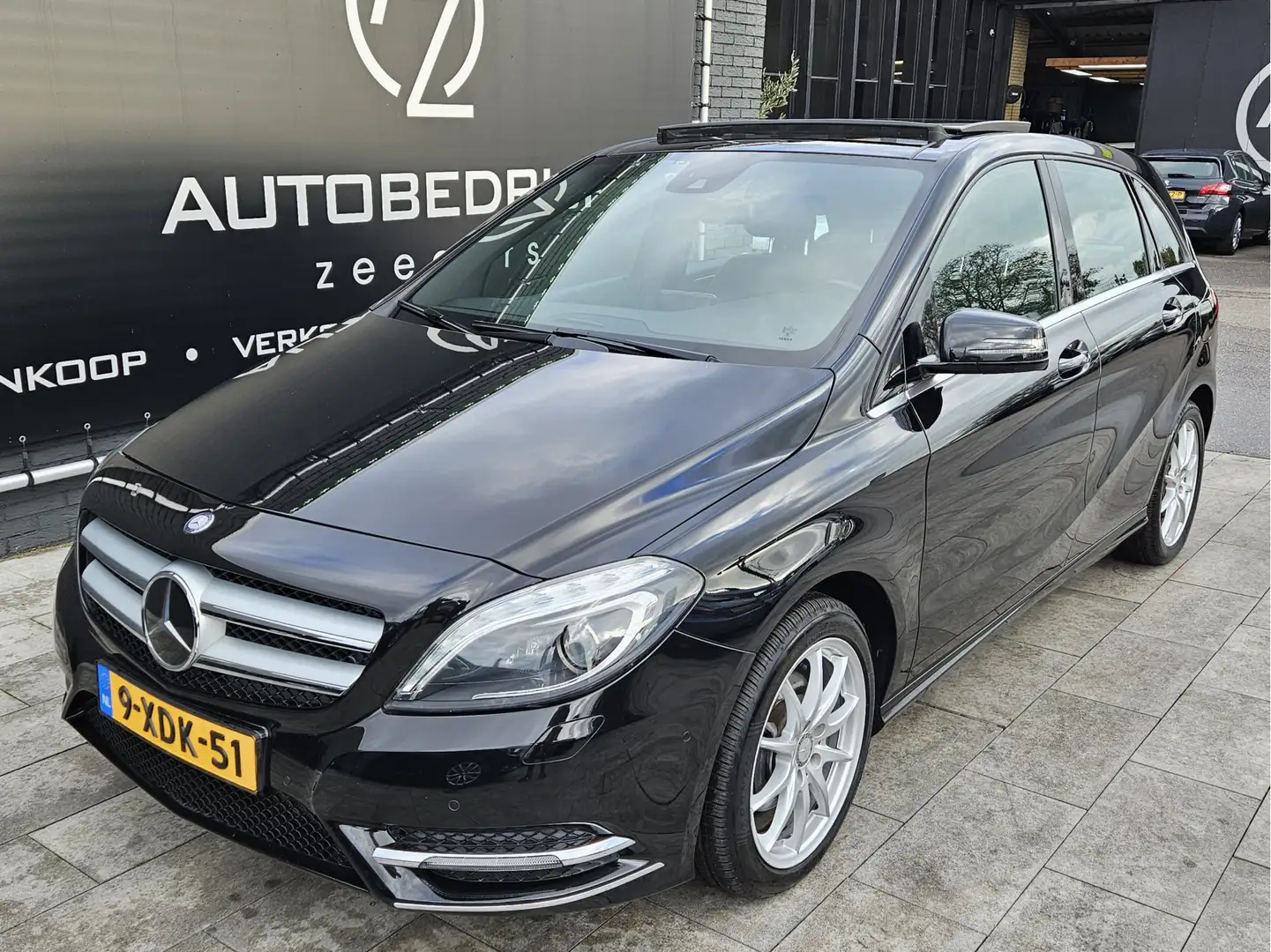 Mercedes-Benz B 200 Prestige *panoramadak*AUTOMAAT* Zwart - 2