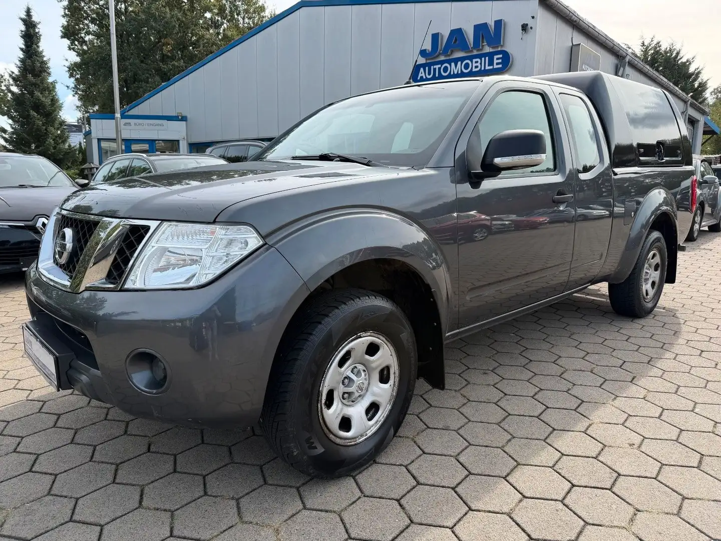 Nissan Navara Pickup King Cab XE 4X4 Tüv 05/2027 Blau - 1