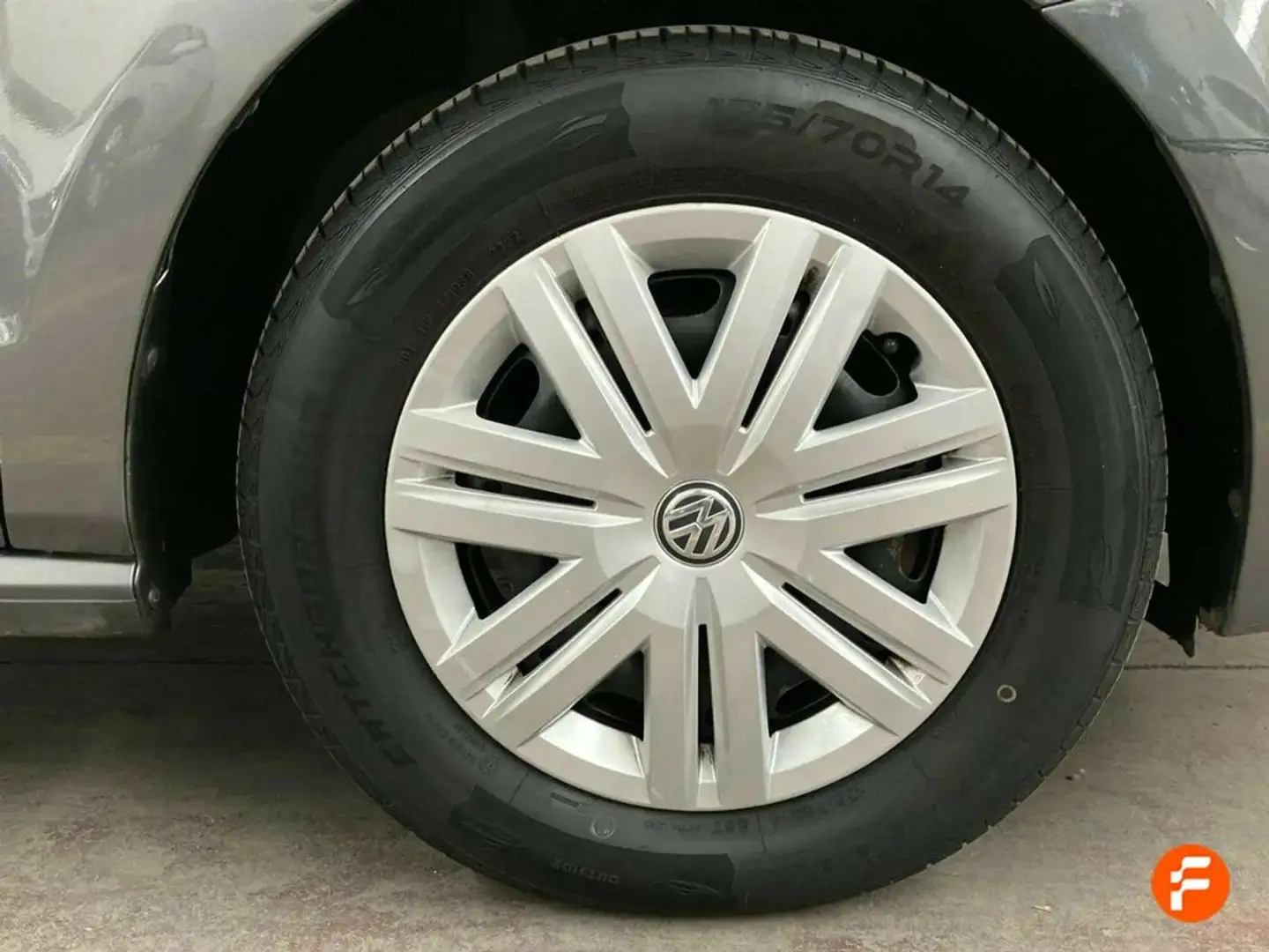 Volkswagen Polo 1.0 BMT Edition 44kW Gris - 2