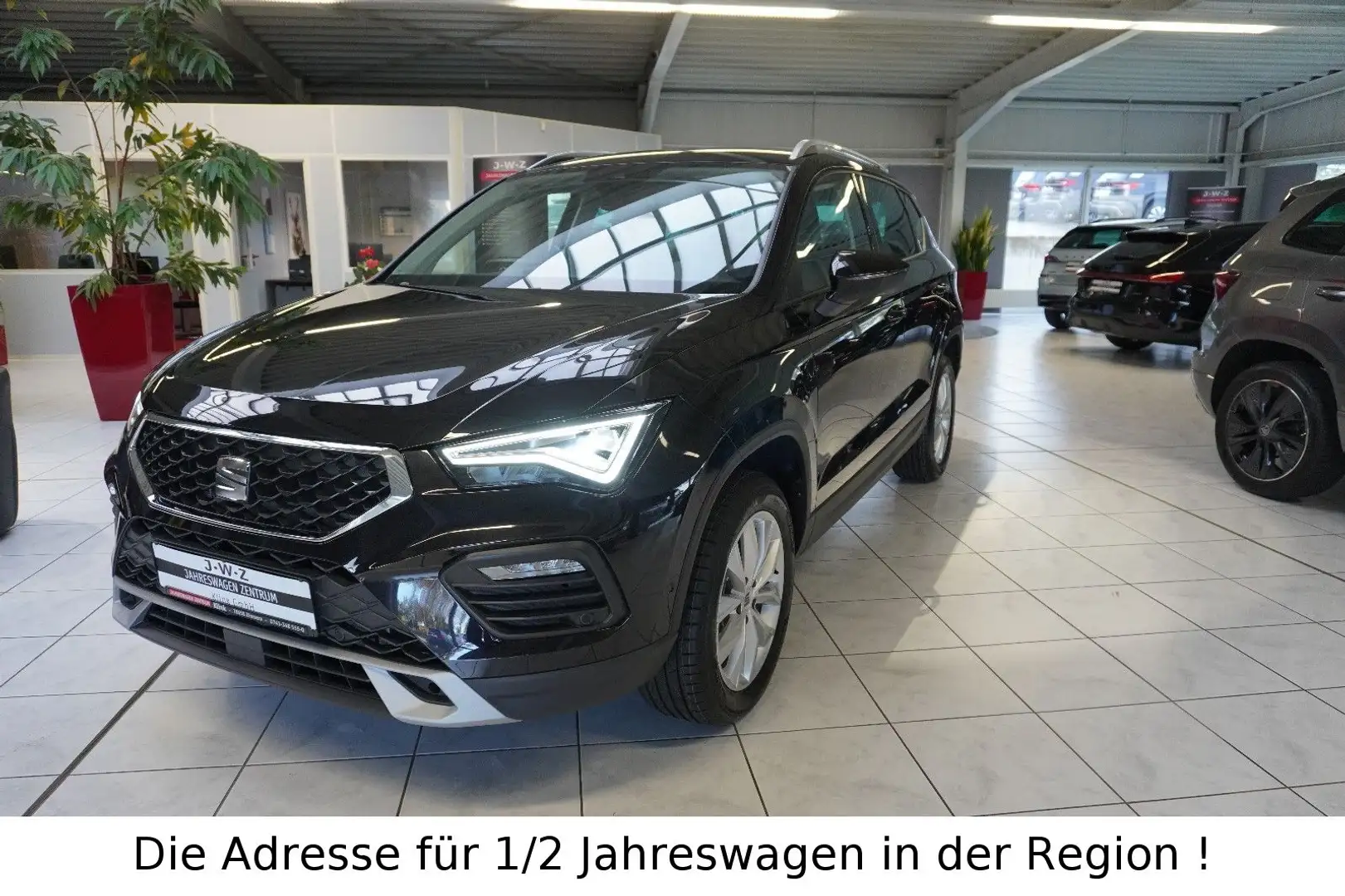 SEAT Ateca Style 1.5 TSI DSG*AHK*LED*ACC*NAVI*KAMERA* Schwarz - 1