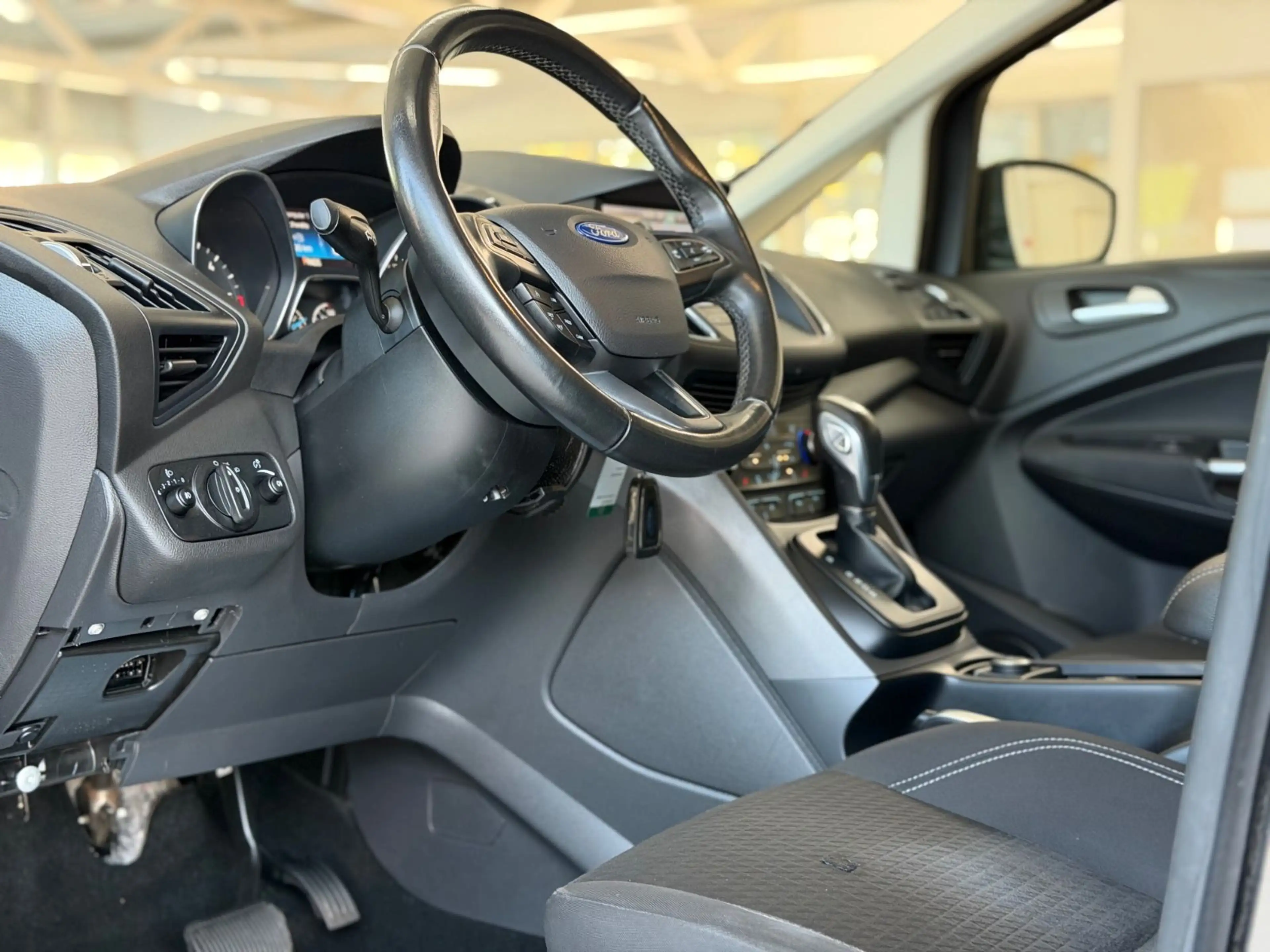 Ford C-Max C-MAX Business Edition — photo 10
