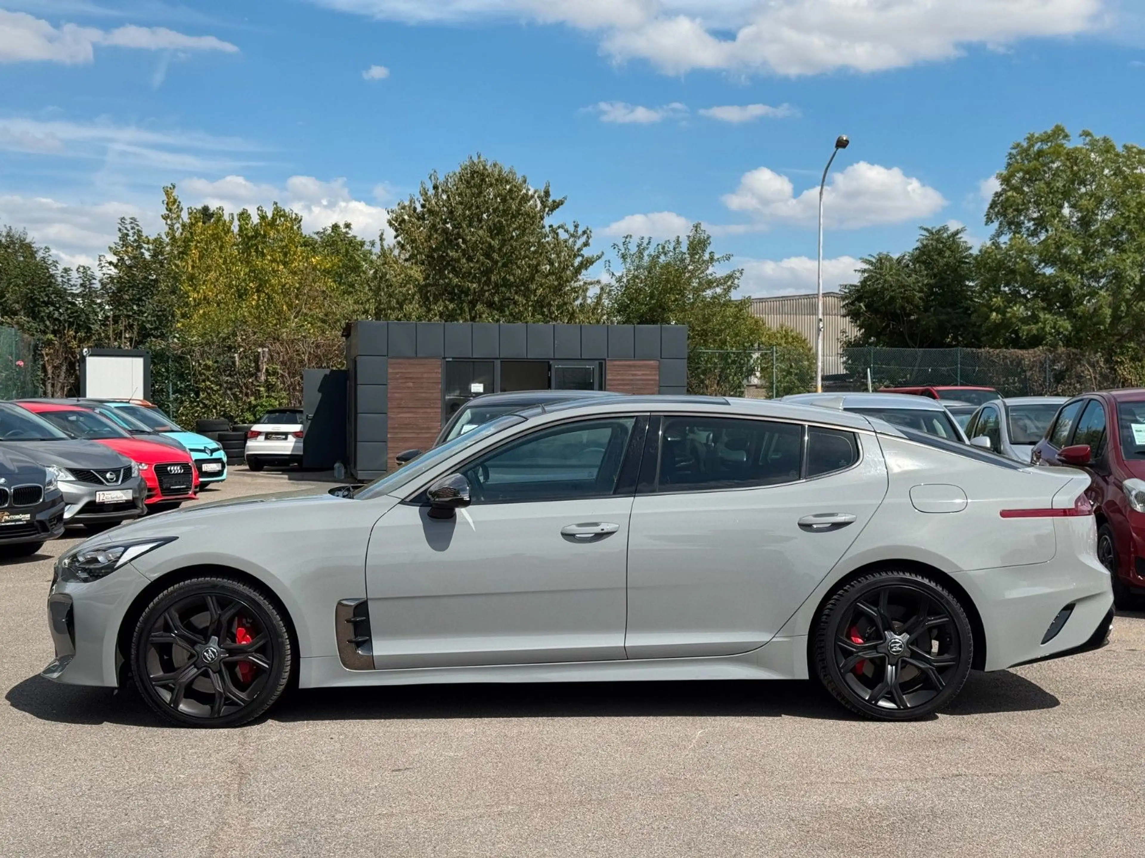 Kia Stinger GT 4WD V6 Voll/Keyless/CarPlay/Pano — photo 2