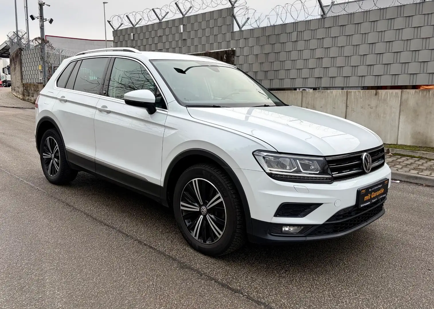 Volkswagen Tiguan Sound BMT 4Motion*Virtual*1.Hd*LED* Blanc - 1