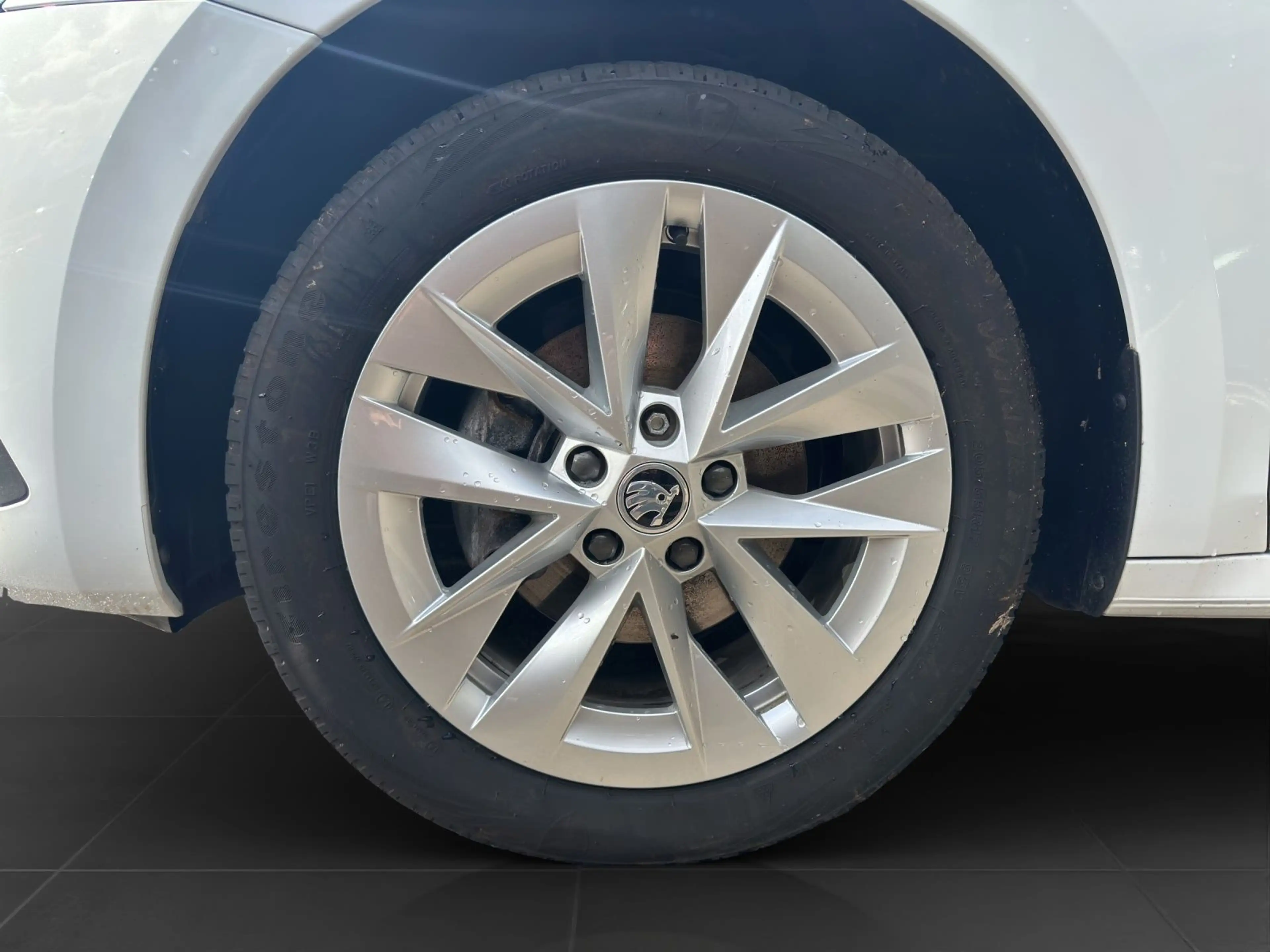 Skoda Octavia Combi 1.0 TSI DSG STYLE LEDER MATRIX HuD — photo 7