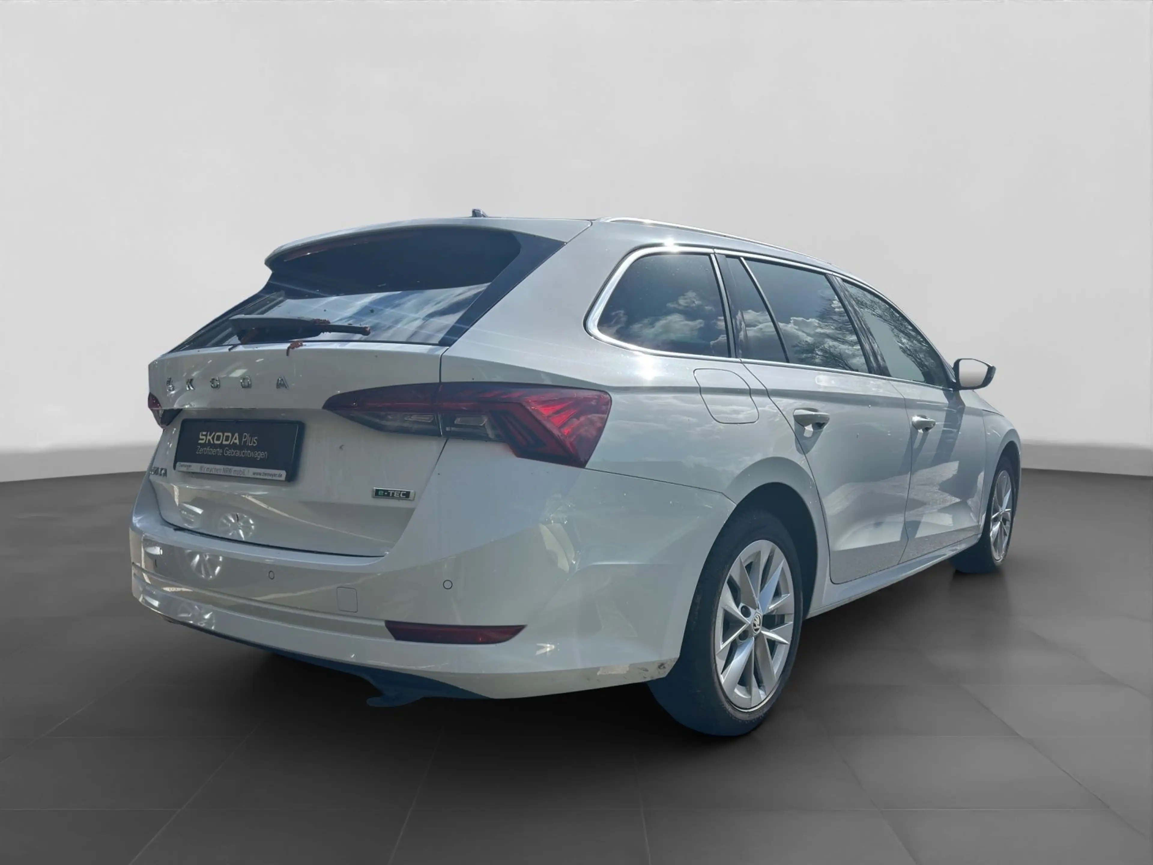 Skoda Octavia Combi 1.0 TSI DSG STYLE LEDER MATRIX HuD — photo 3