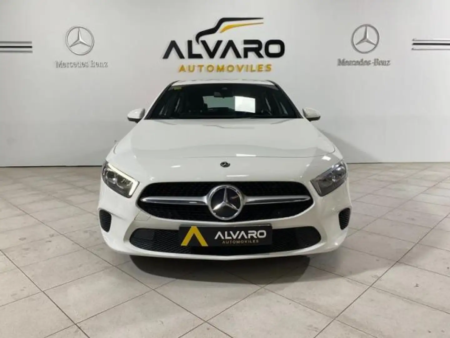 Mercedes-Benz A 180 180d Weiß - 2