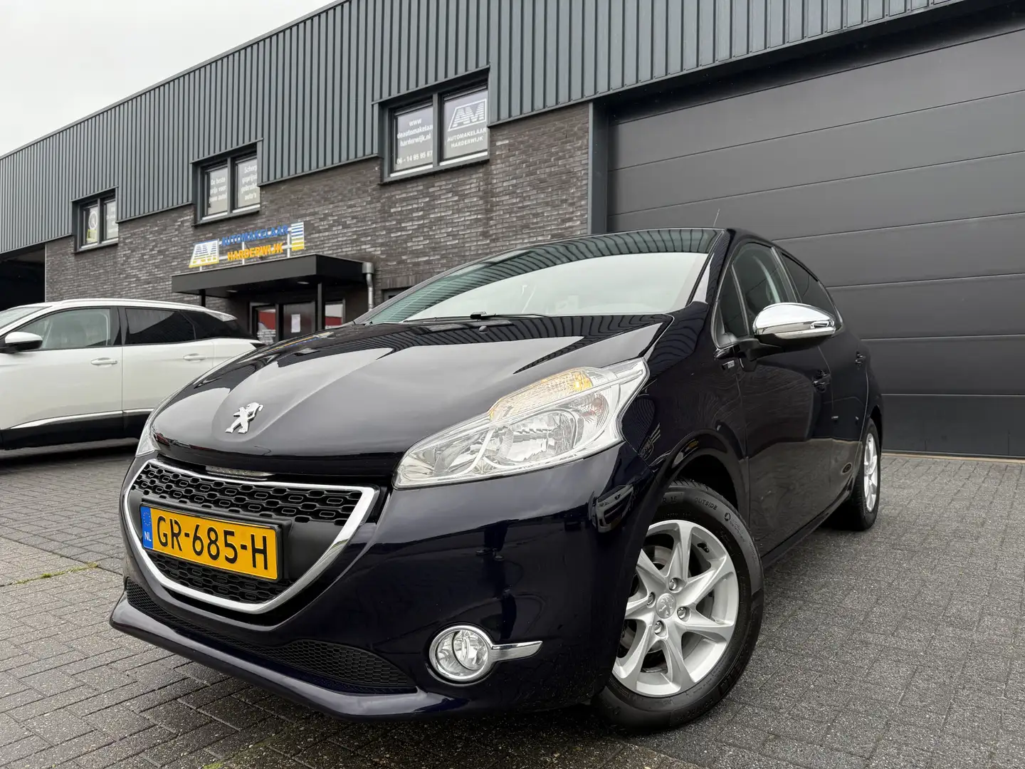 Peugeot 208 1.2 PureTech Style | 2E EIGENAAR | 12MND GARANTIE Bleu - 2