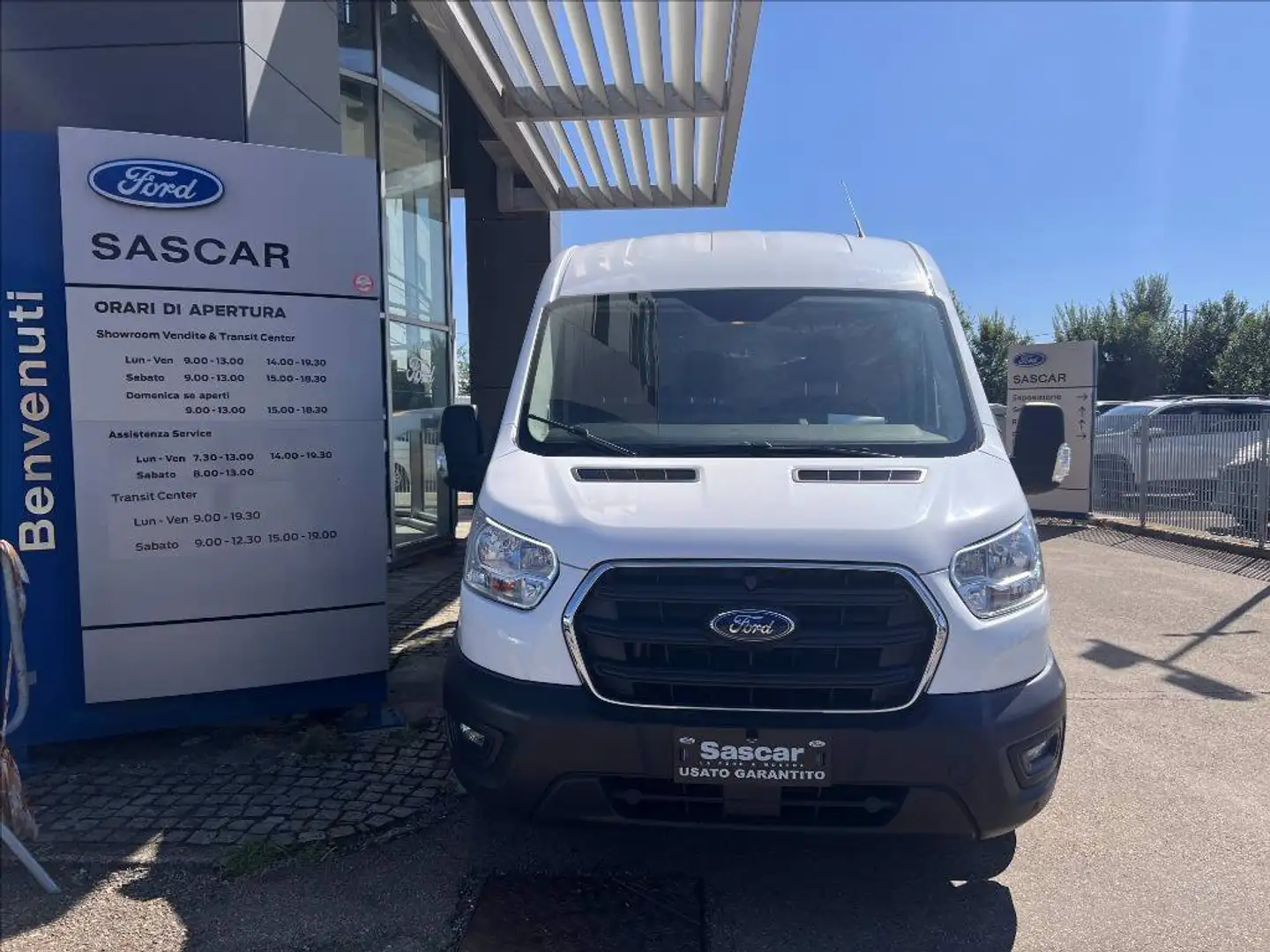 Ford Transit 310 fwd 2.0 ecoblue 130cv trend L3H2 Bianco - 1