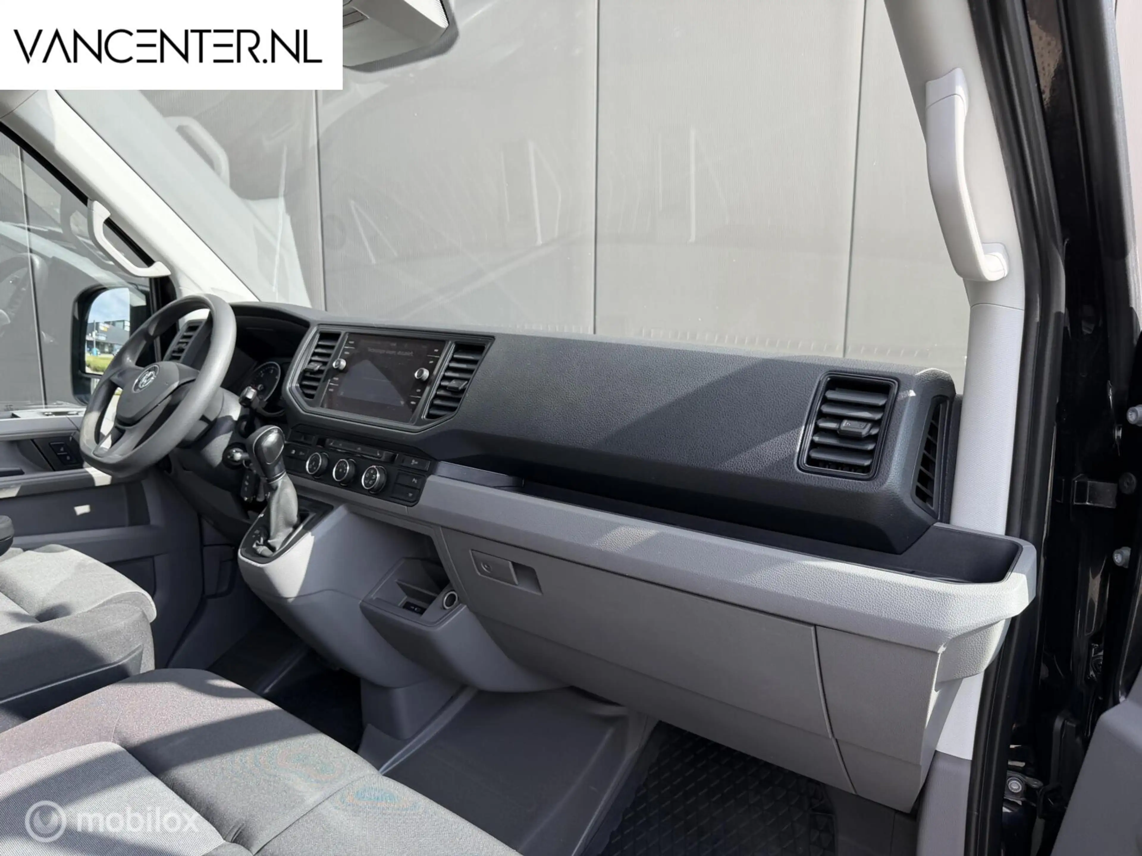 Volkswagen Crafter Bestel 35 2.0 TDI L3H3 Highline — photo 16