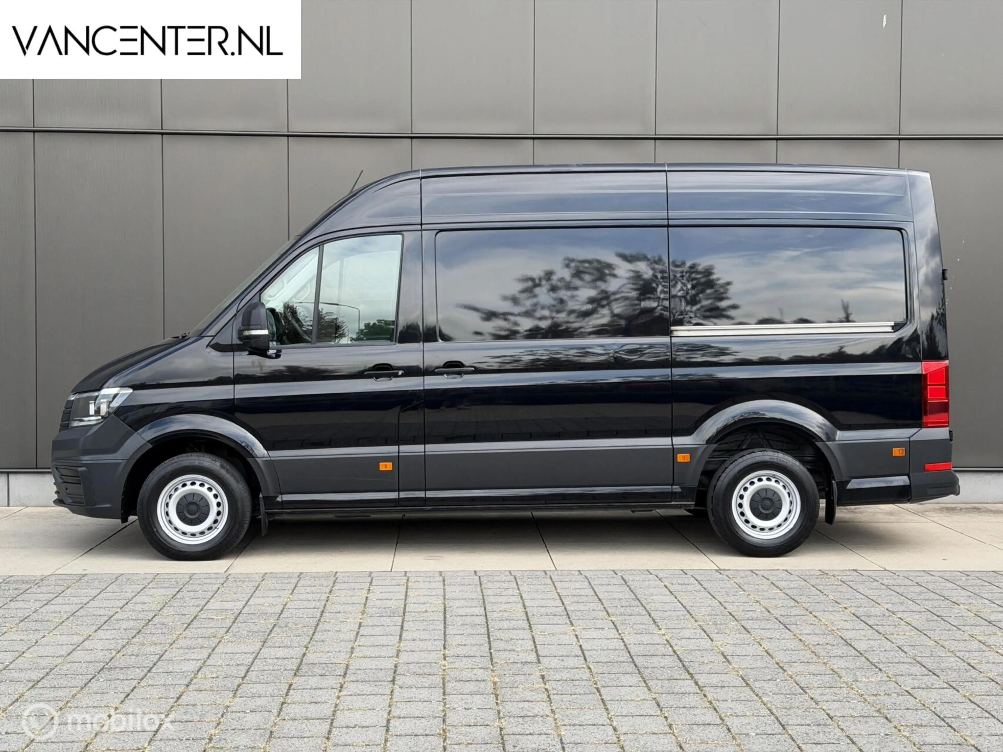 Volkswagen Crafter Bestel 35 2.0 TDI L3H3 Highline — photo 26