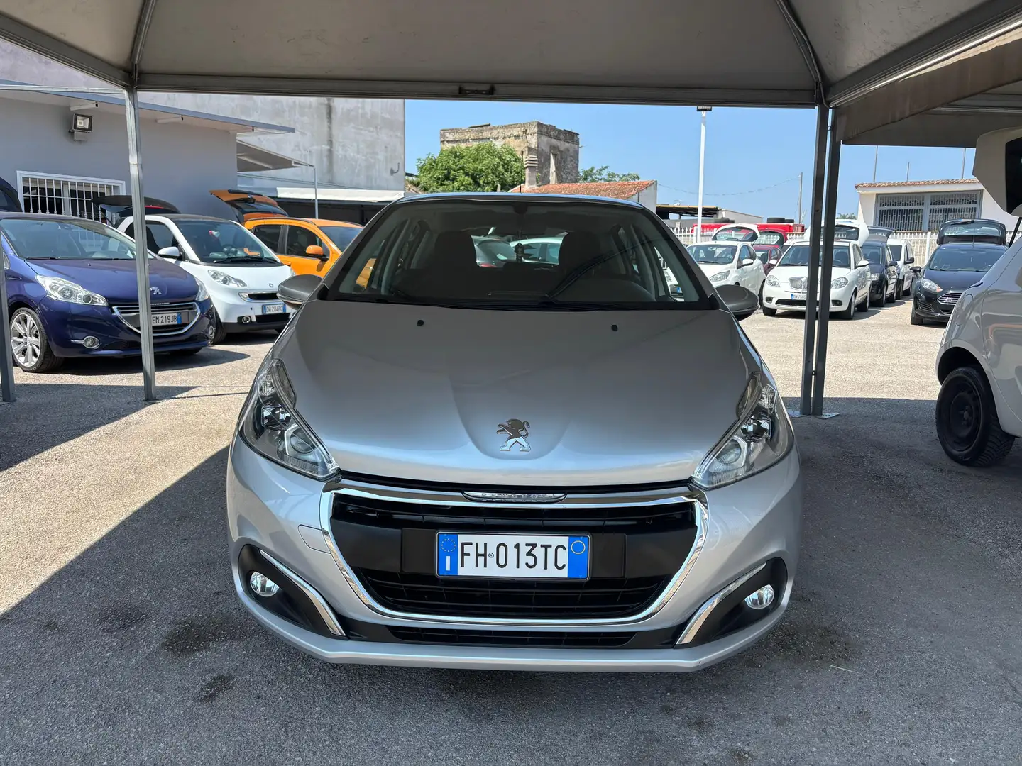 Peugeot 208 208 5p 1.2 puretech Allure 82cv Argento - 2