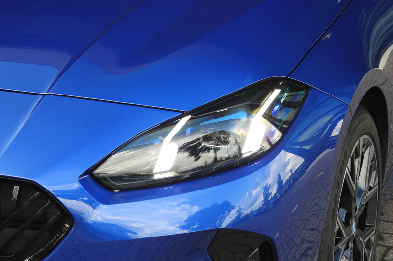 BMW 120 1 Serie M Sport Automaat / Panoramadak / Adaptieve — photo 3