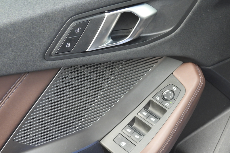 BMW 120 1 Serie M Sport Automaat / Panoramadak / Adaptieve — photo 15
