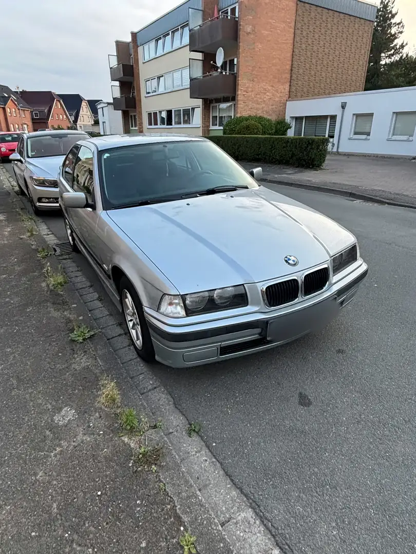 BMW 316 316I Comfort Edition Srebrny - 1