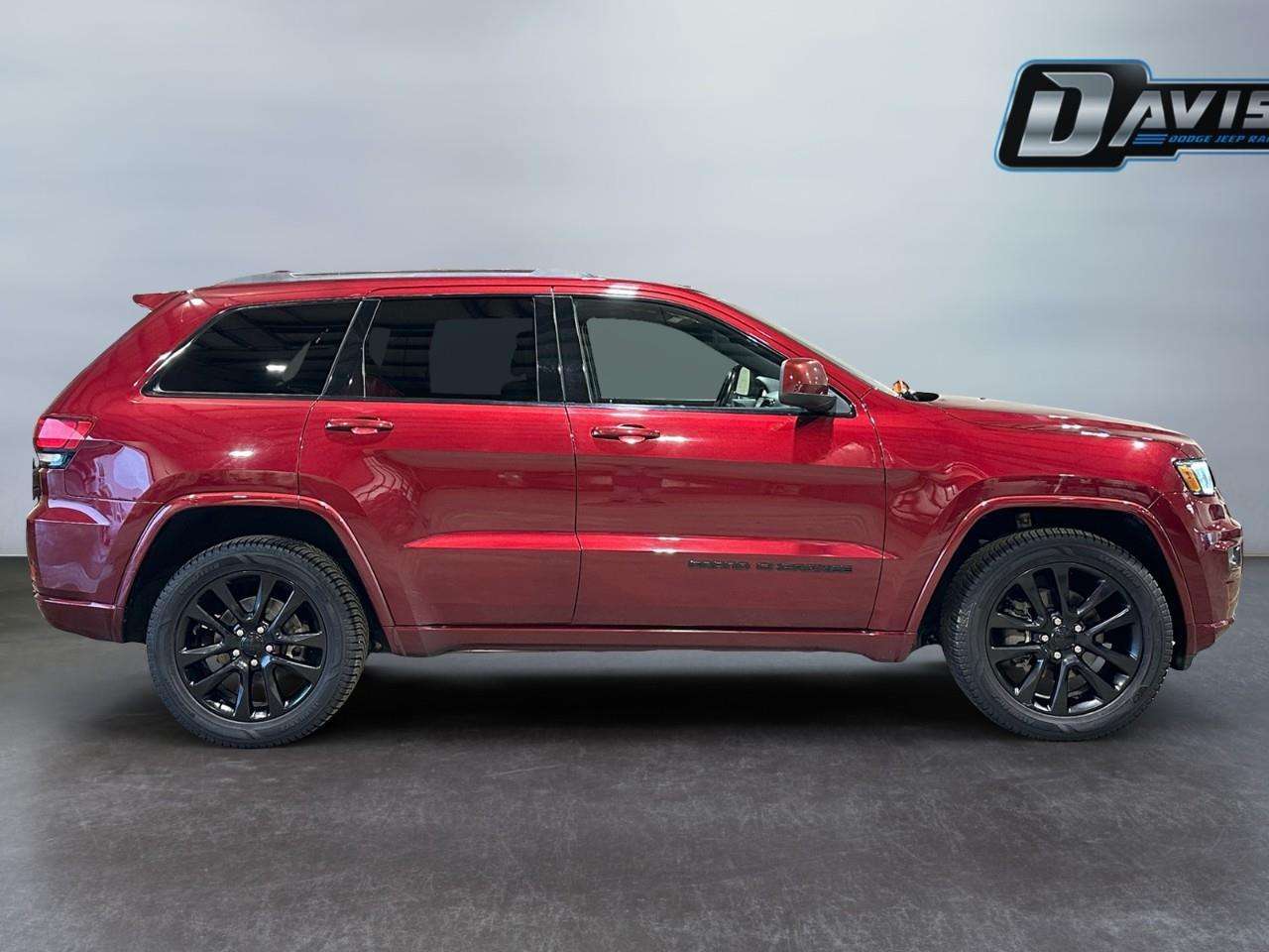 2020 Jeep Grand Cherokee Laredo - Navigation — снимка 1
