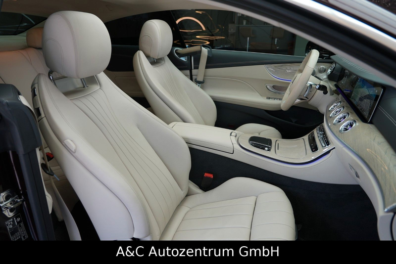 Mercedes-Benz E 400 d Coupé AMG Line 4Matic Faeclift — photo 15