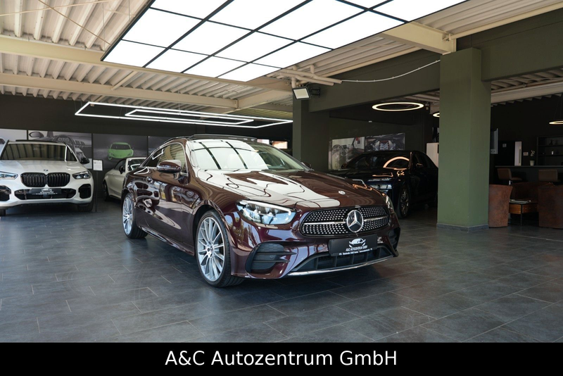 Mercedes-Benz E 400 d Coupé AMG Line 4Matic Faeclift — photo 8