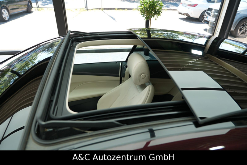 Mercedes-Benz E 400 d Coupé AMG Line 4Matic Faeclift — photo 10