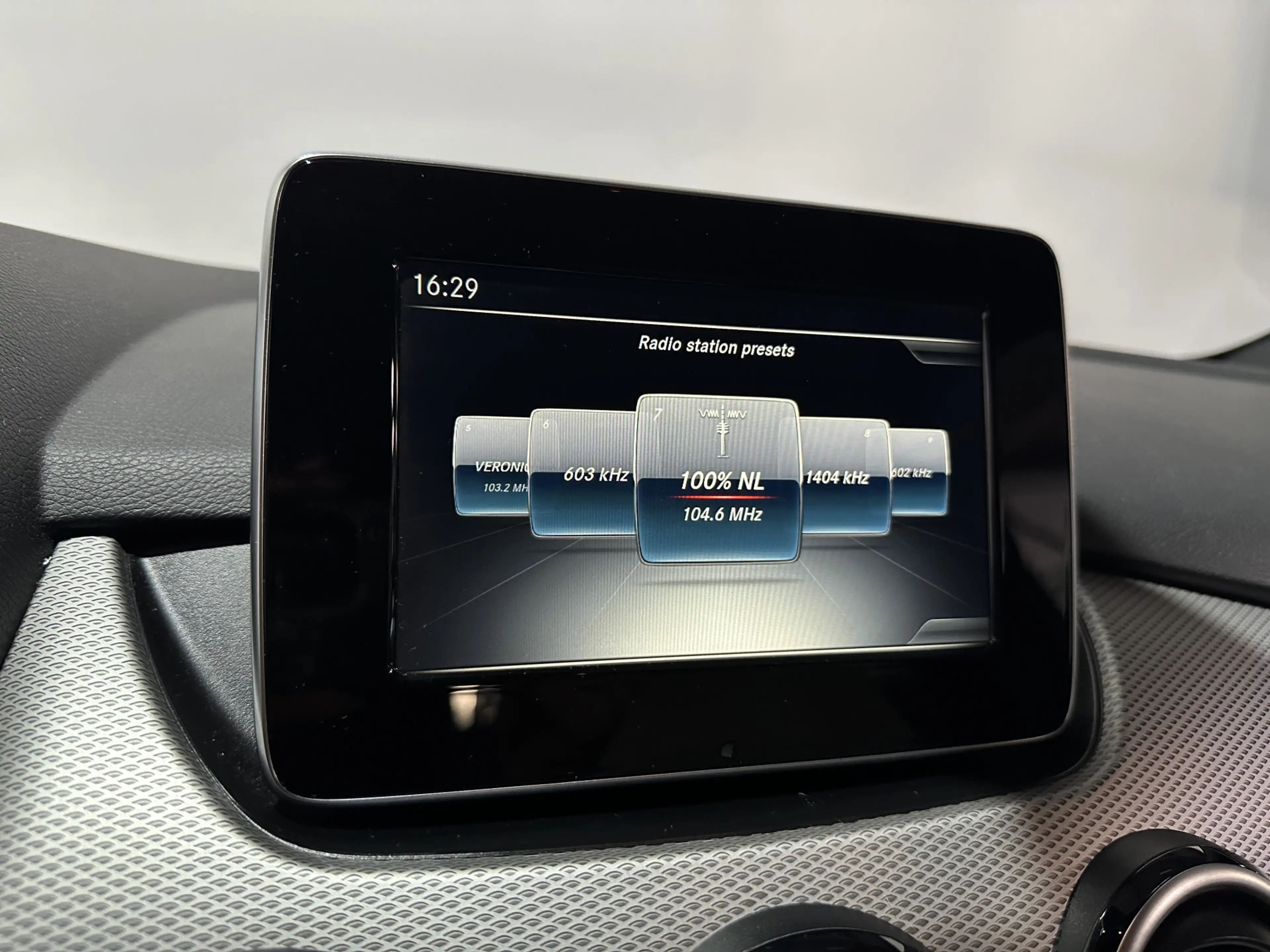 Mercedes-Benz B 160 Ambition - Leder / Navi / Bluetooth — photo 15