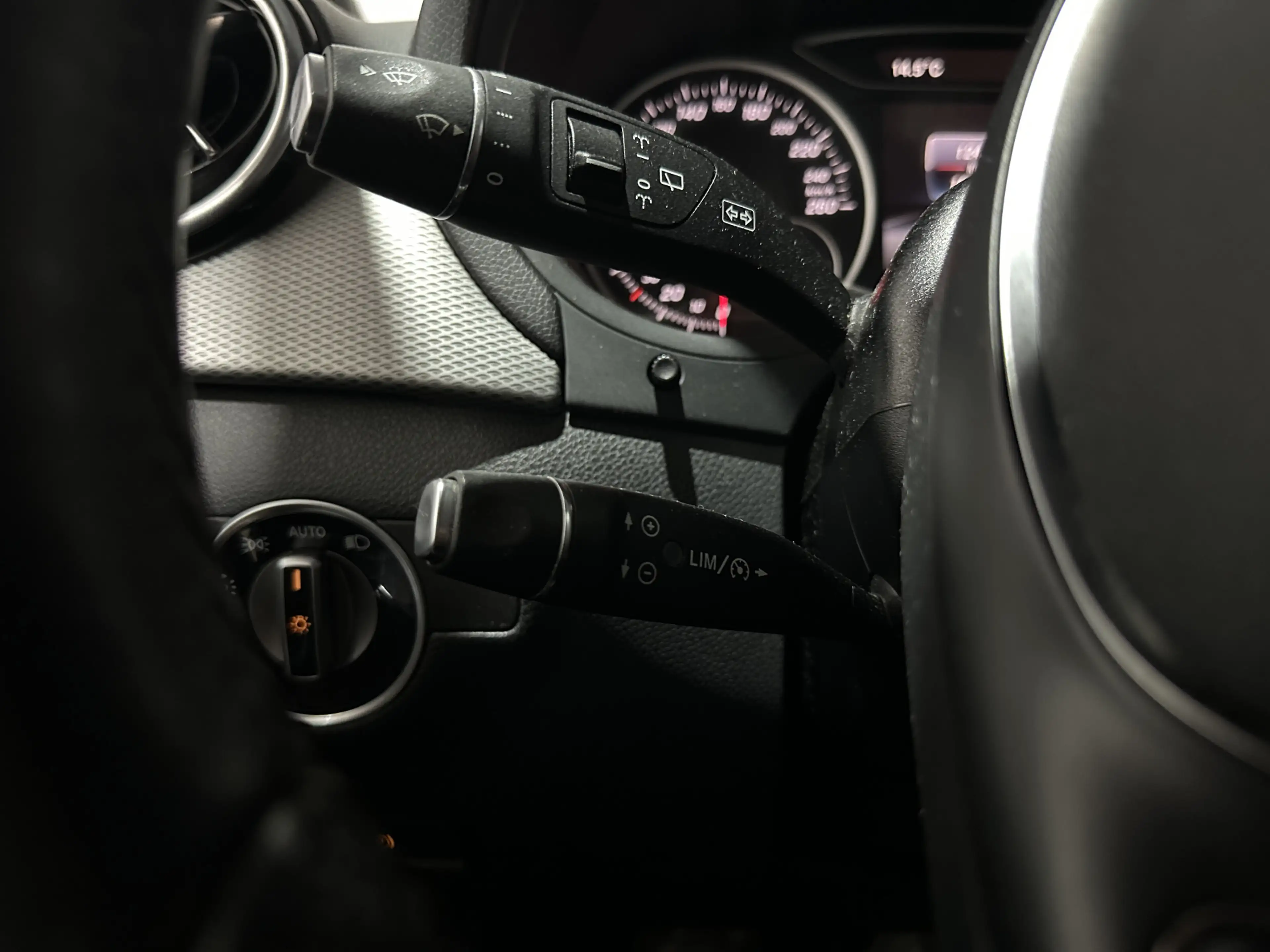 Mercedes-Benz B 160 Ambition - Leder / Navi / Bluetooth — photo 13