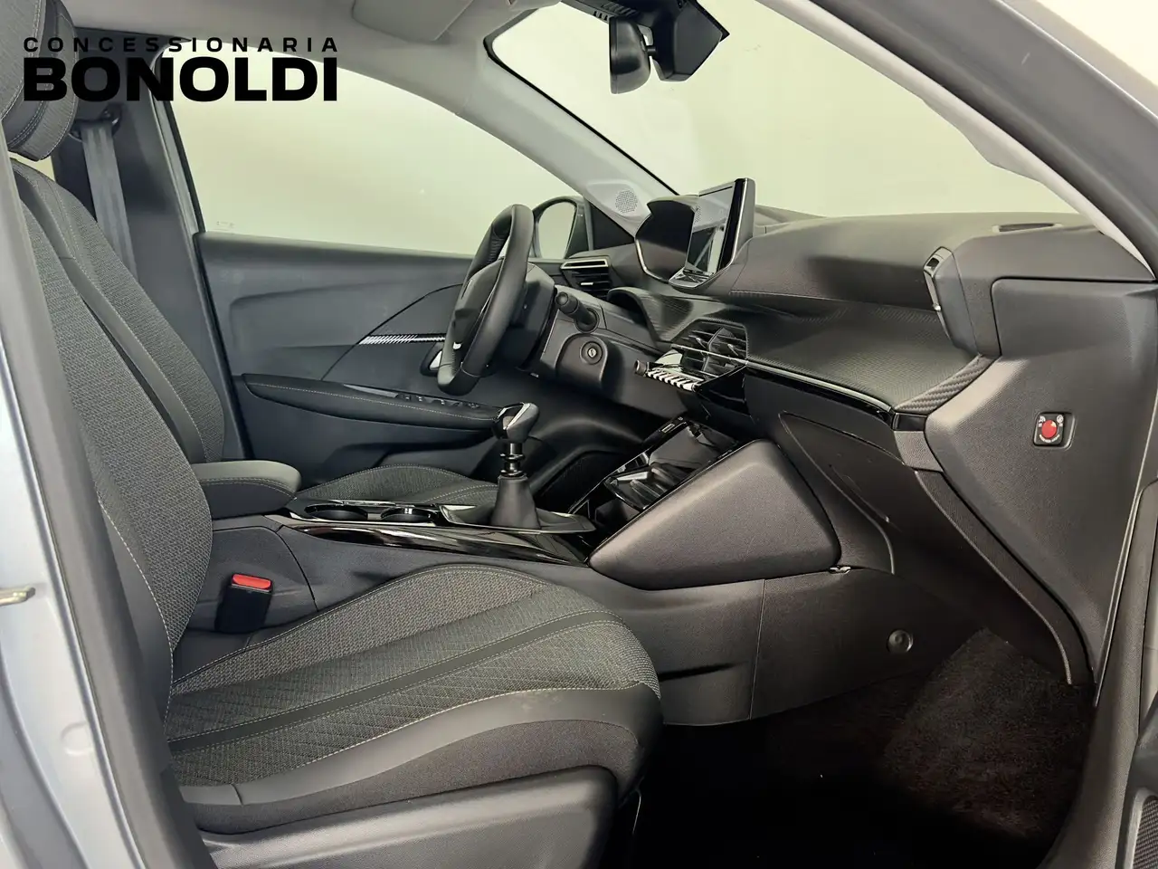 Peugeot 208 Allure PureTech 100 S/S, миниатюра 15
