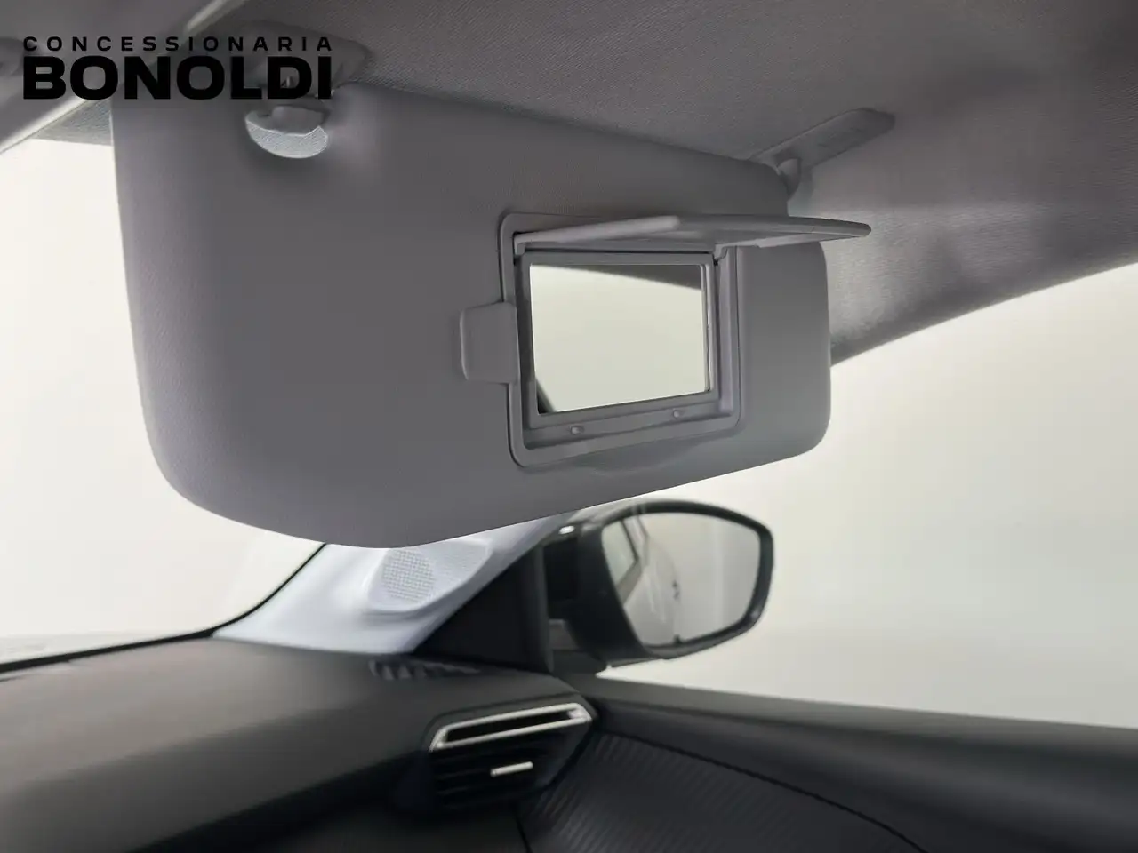 Peugeot 208 Allure PureTech 100 S/S, миниатюра 10