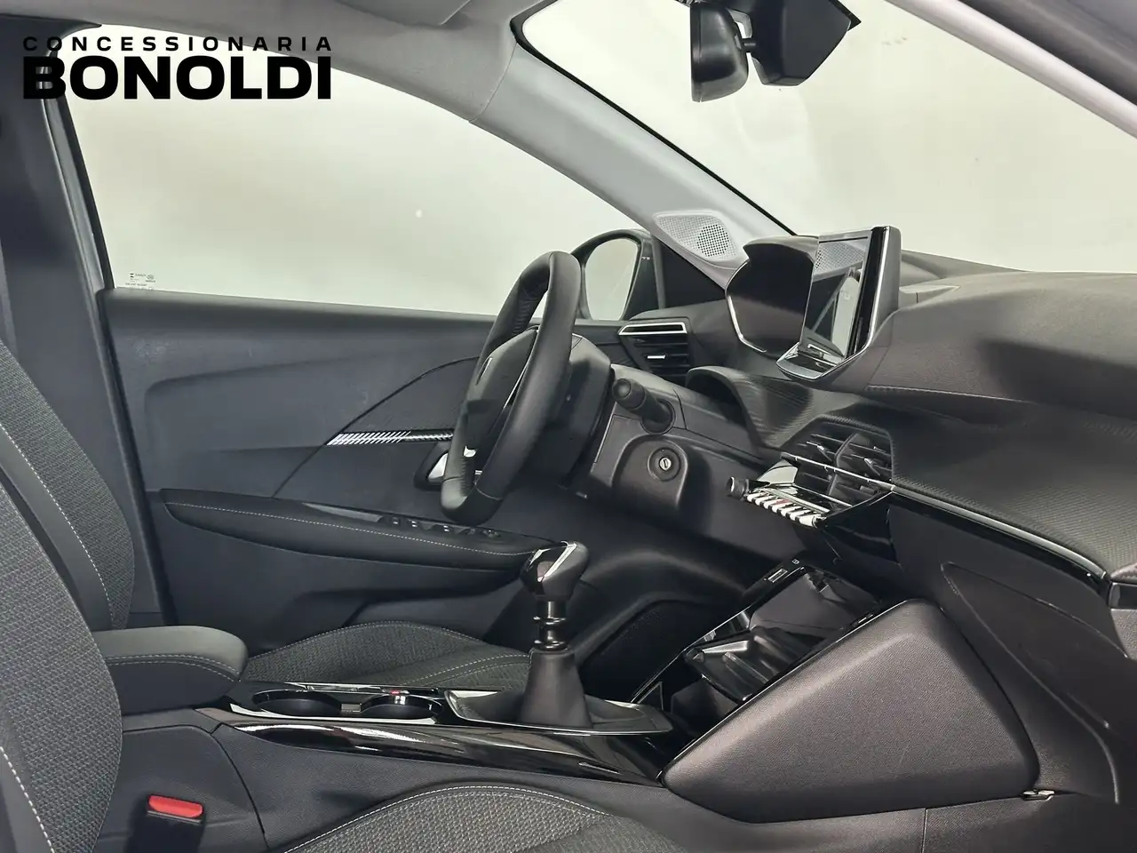 Peugeot 208 Allure PureTech 100 S/S, миниатюра 17