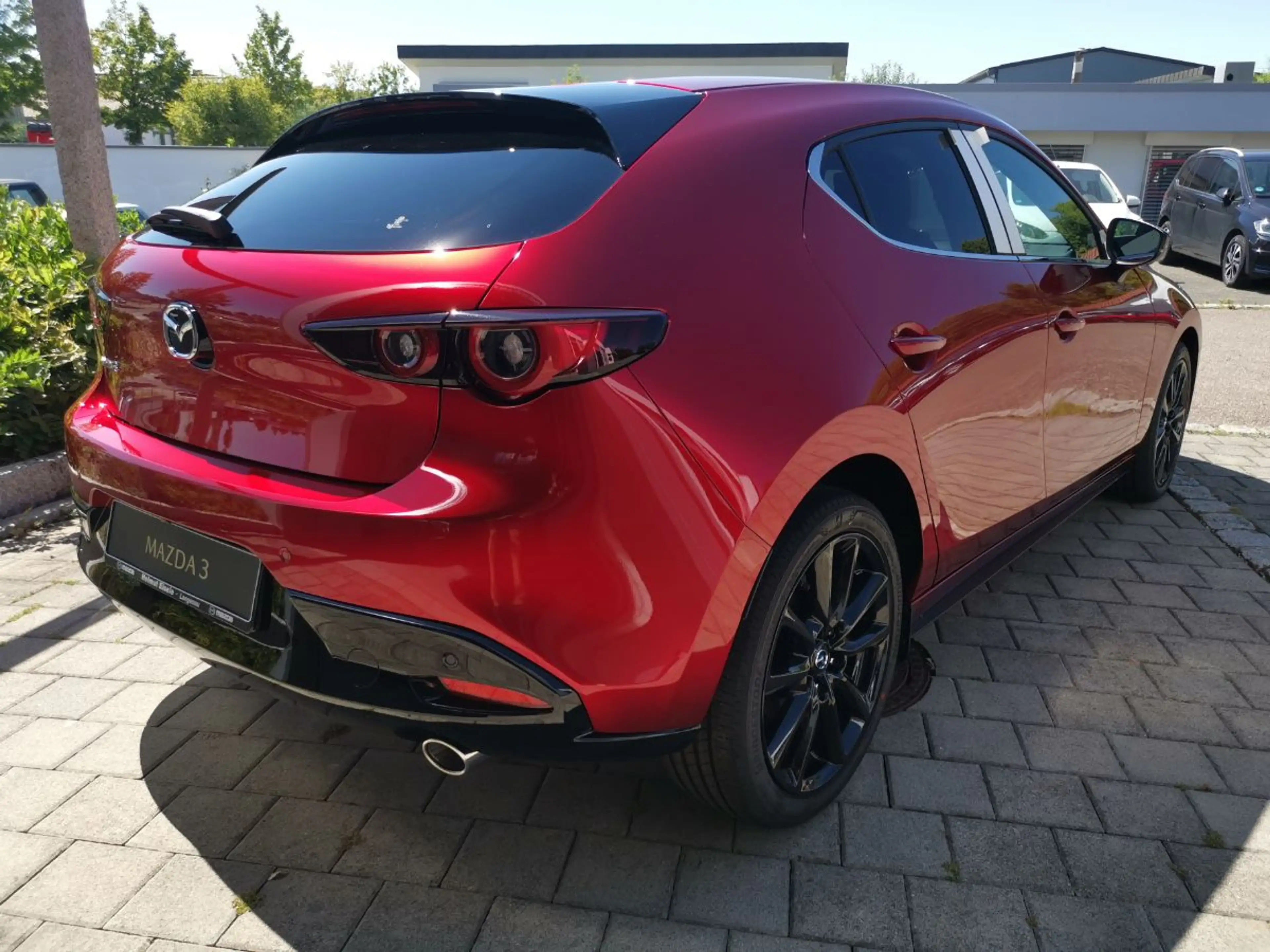 Mazda 3 2.5L e-SKYACTIV G 140ps — photo 4