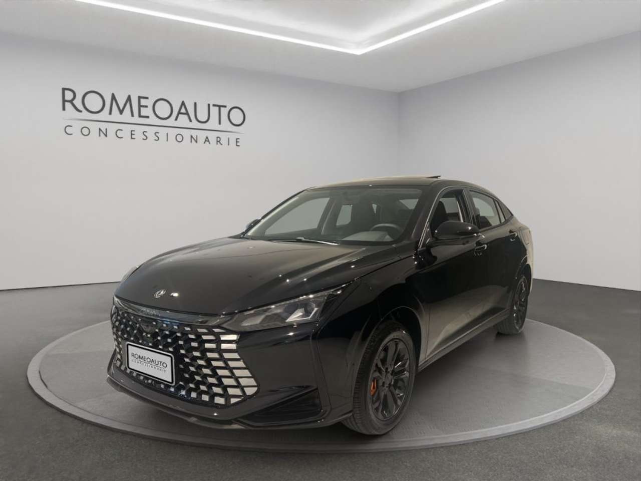Dongfeng Shine 1.5 117 CV AT Berlina