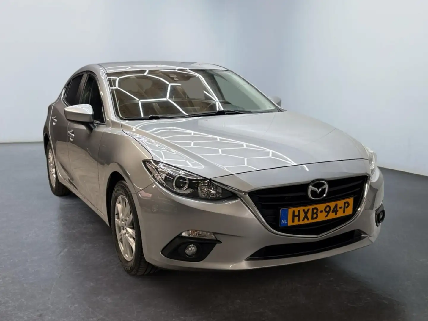 Mazda 3 1.5 TS | Stoelverwarming | Parkeersensoren | Bluet Grijs - 1