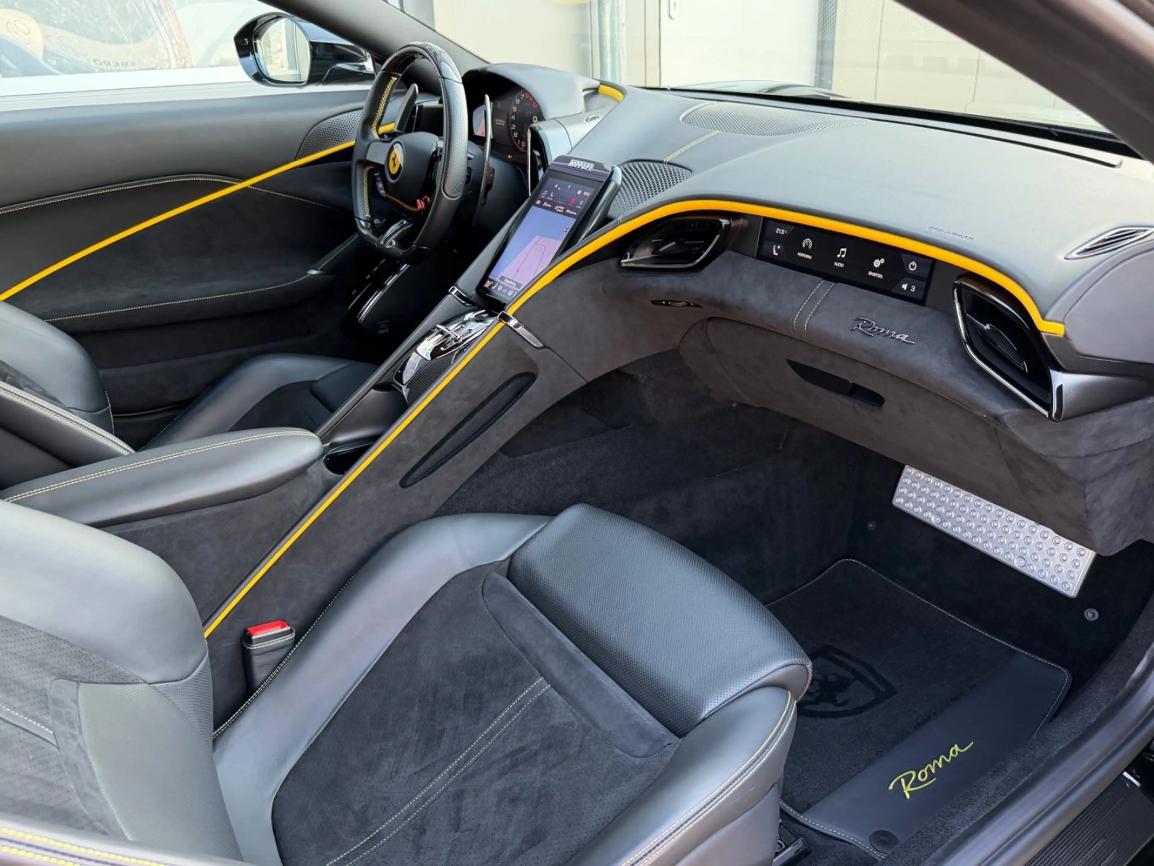 Ferrari Roma Carbon Scuderia Garantieverlängerung 11.27 — photo 41